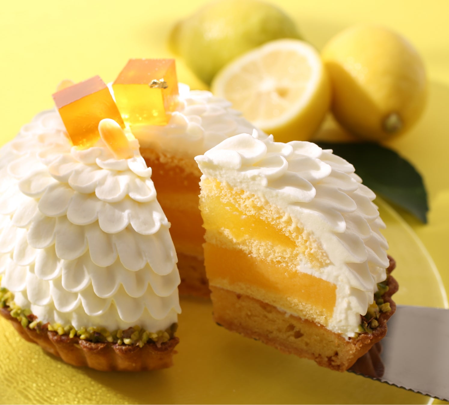 父の日にぴったりなブランデーを楽しむバウムクーヘンが新発売ジャーマンブランデー「アスバッハ」を使った「ブランデーバウムクーヘン」