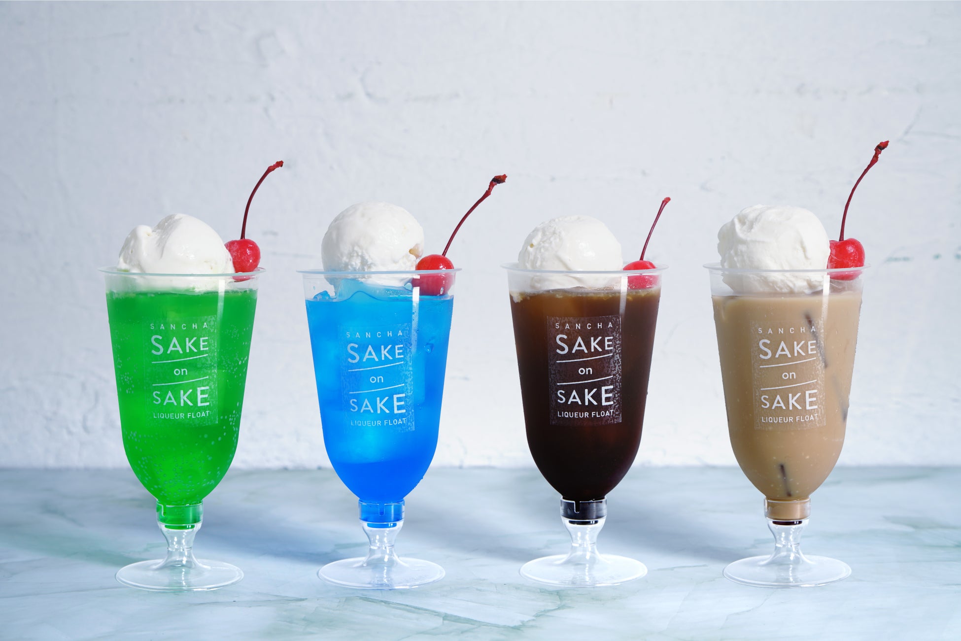 お酒アイスのクリームソーダ「三茶リキュールフロート -SAKE ON SAKE-」7/15発売開始！ありそうで無かった新感覚の大人のクリームソーダ！