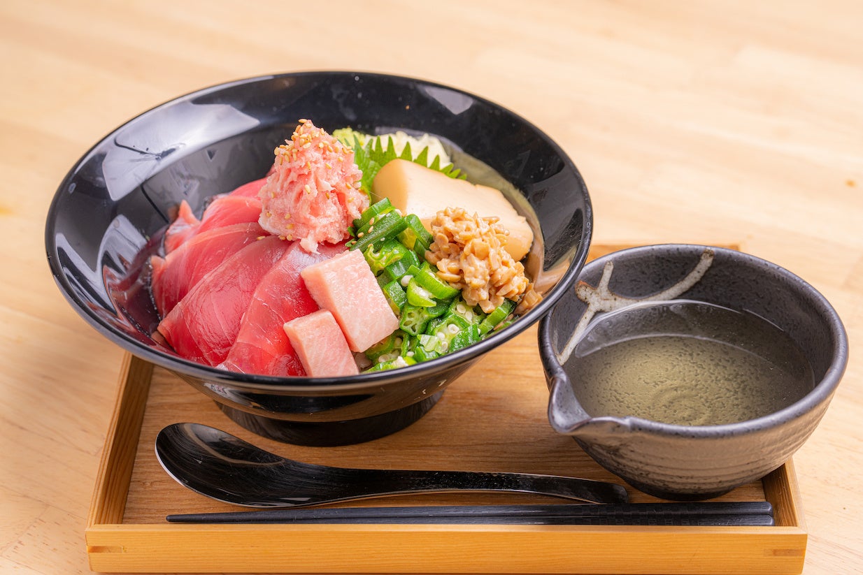 ¥990のハイコスパ贅沢ランチ「究極のお好み丼」が8月5日（金）から提供開始！