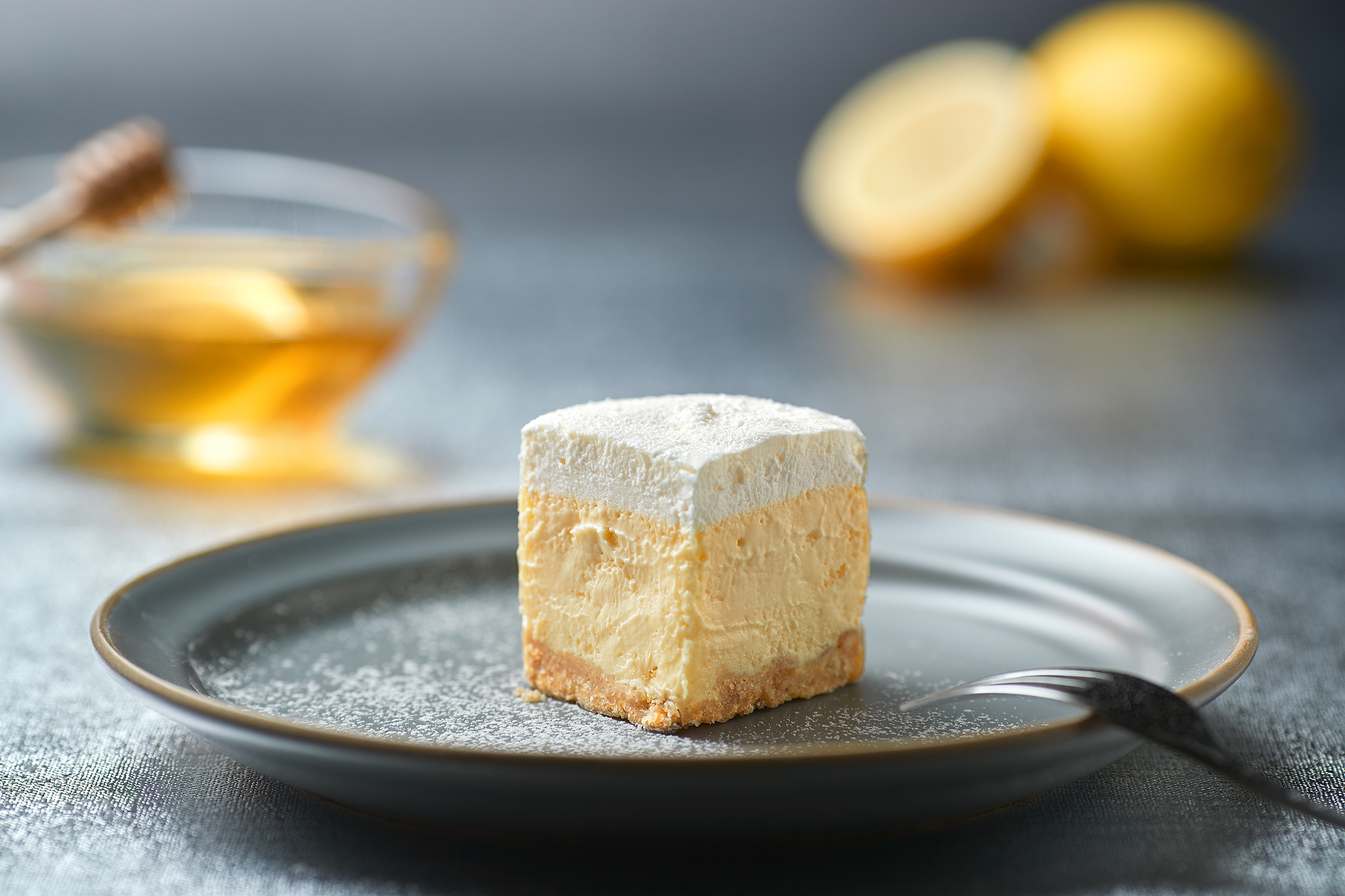 8月8日はブルーベリーの日!ブルーベリーアイでおなじみ「わかさ生活」が地元商店街と『第6回 わかさブルーベリー祭り』を開催。