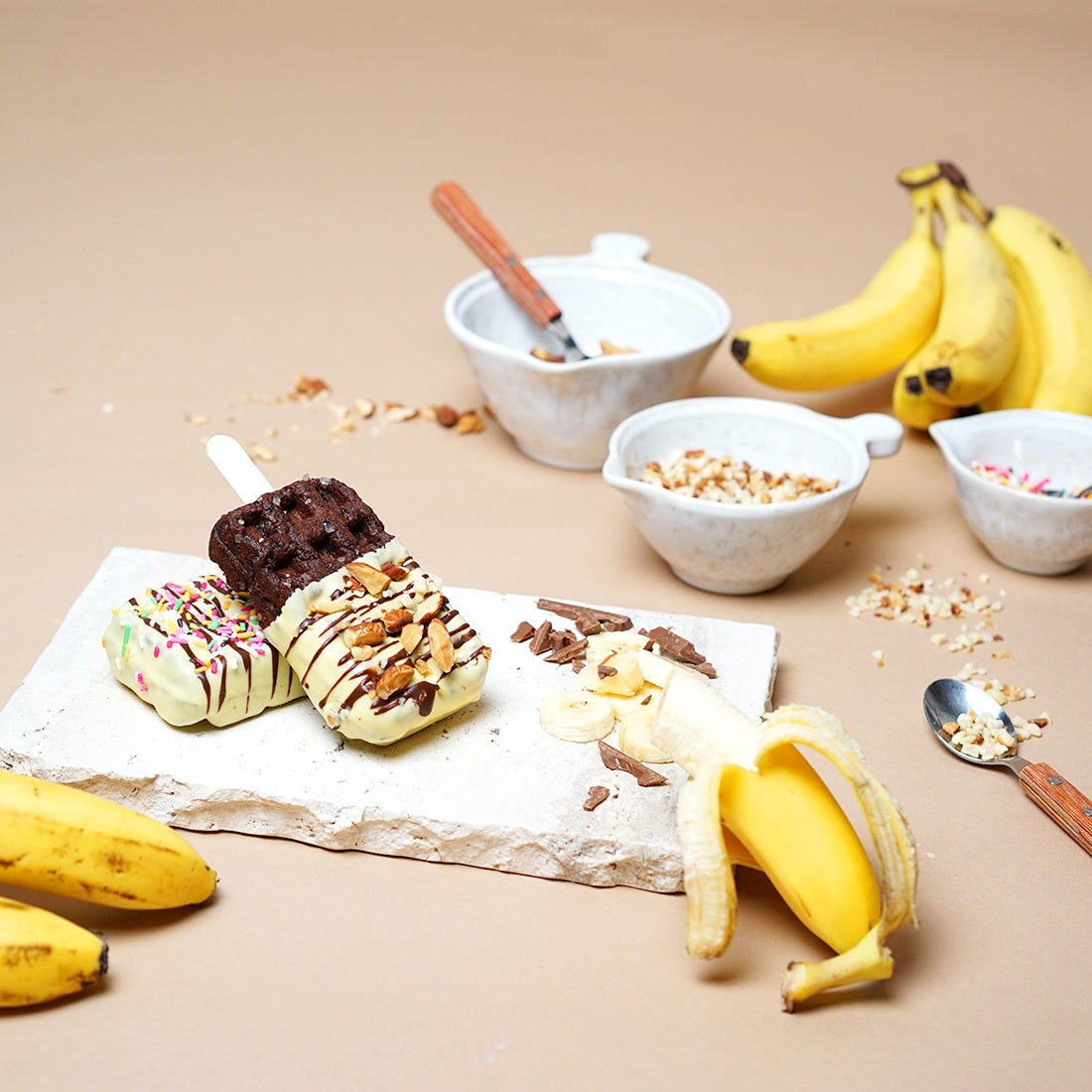 代替肉のネクストミーツ株式会社とアサイーの株式会社フルッタフルッタ業務提携契約締結のお知らせ