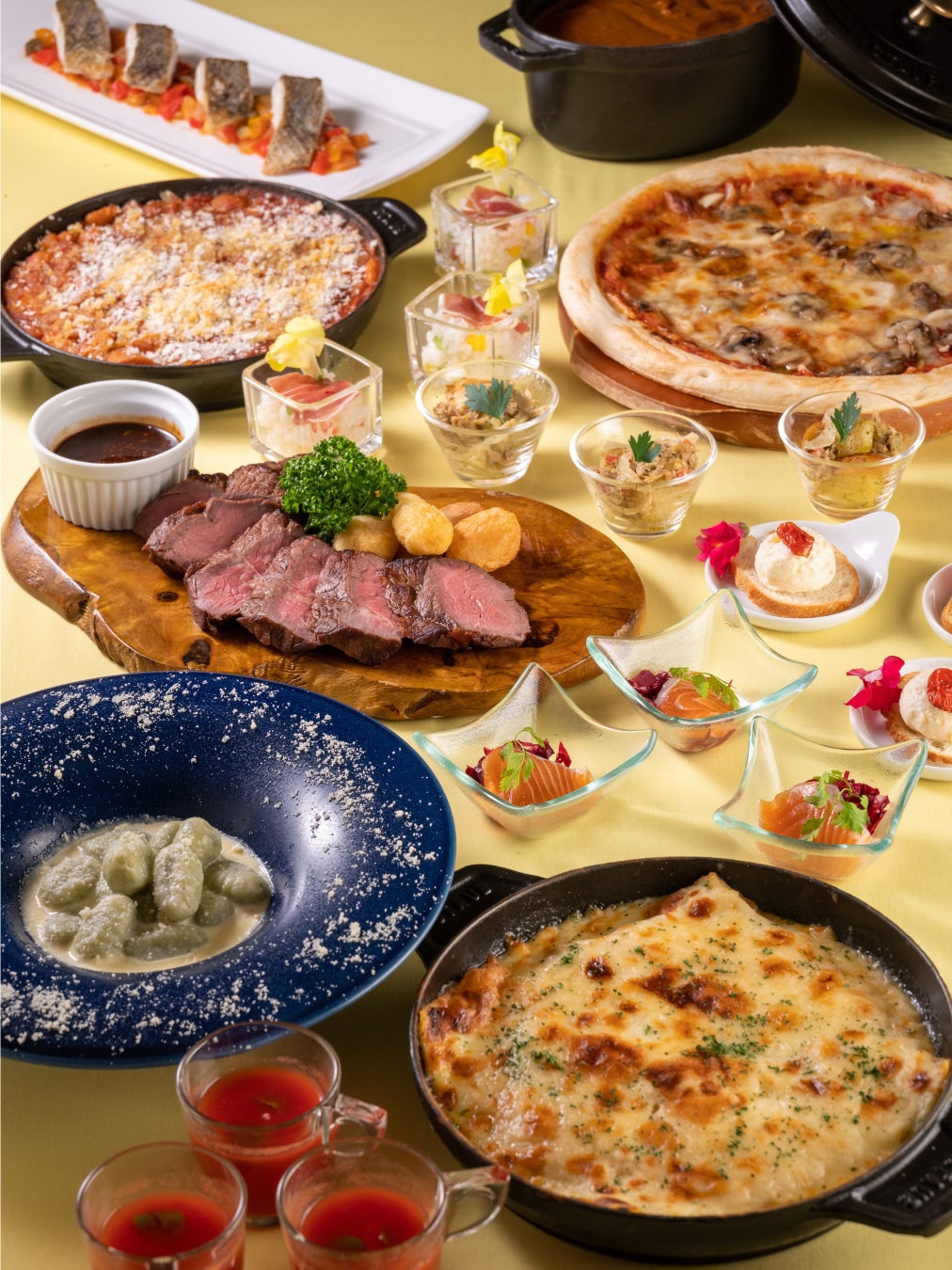 【リーガロイヤルホテル東京】本人にも馴染み深い料理や色鮮やかな料理が並ぶ「イタリアンディナービュッフェ」