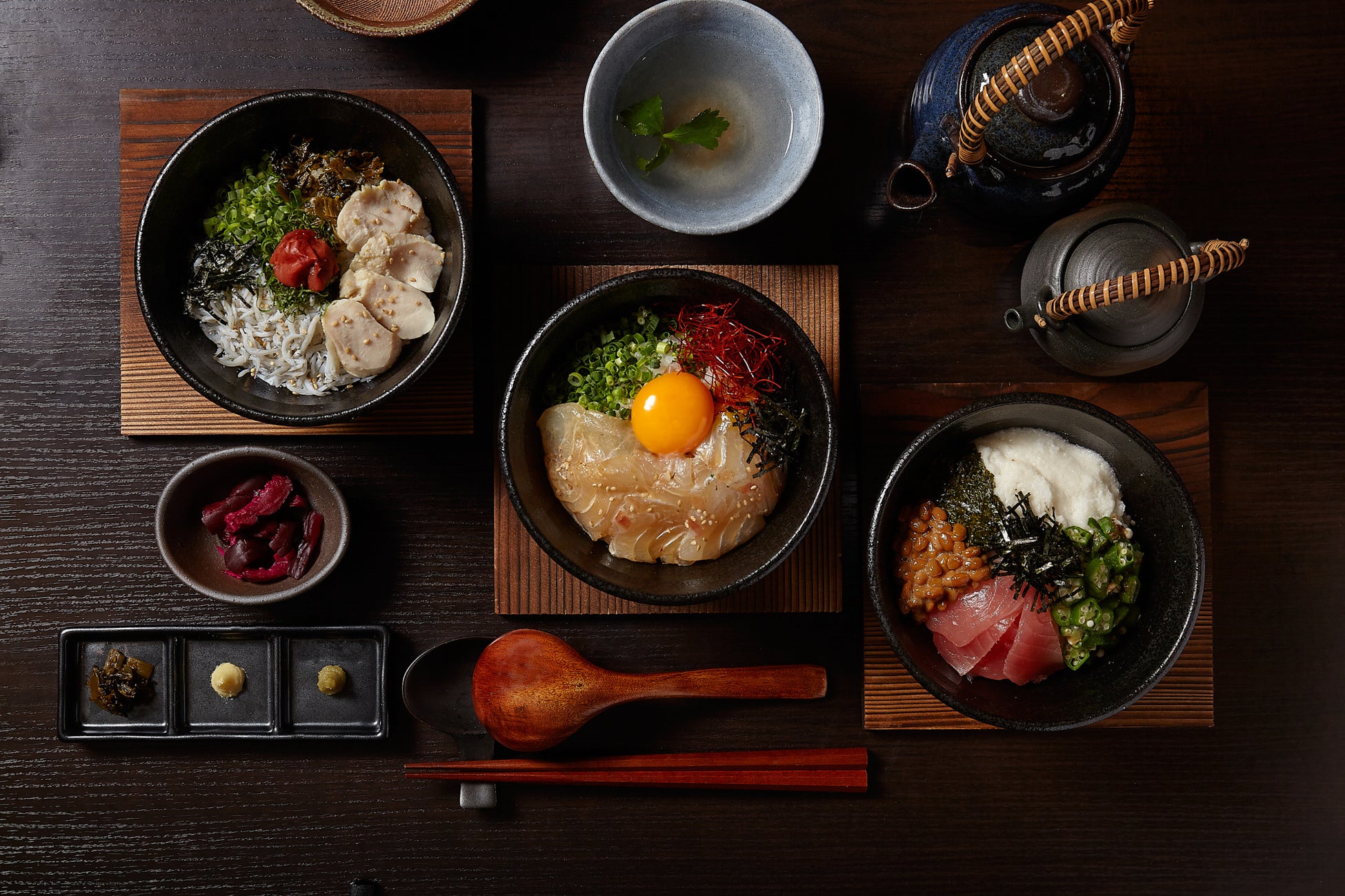 コロナ禍で拡大する宅配サービスにおける新ブランド～全メニュー15分で完成できる「時短」に特化したミールキット～「あっ！と ごはん」8月26日（金）は「うなぎ」献立をお届け！