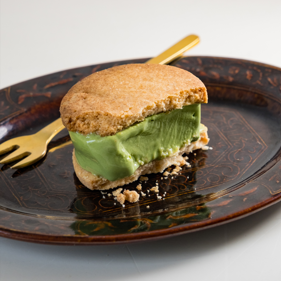 大阪難波のリバーサイドの本格モダン中華『堀江ブルー』で旬の葡萄食べ比べ！台湾カステラ専門店『澎澎』とのコラボ企画第3弾“葡萄と秋の味覚のアフタヌーンティー”が期間限定で9月1日より販売開始！