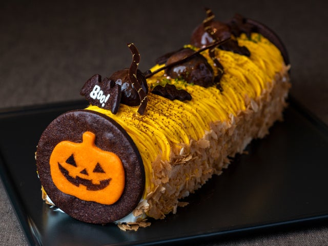 【期間限定】かぼちゃクリームのハロウィーンロールケーキでパーティを楽しもう！