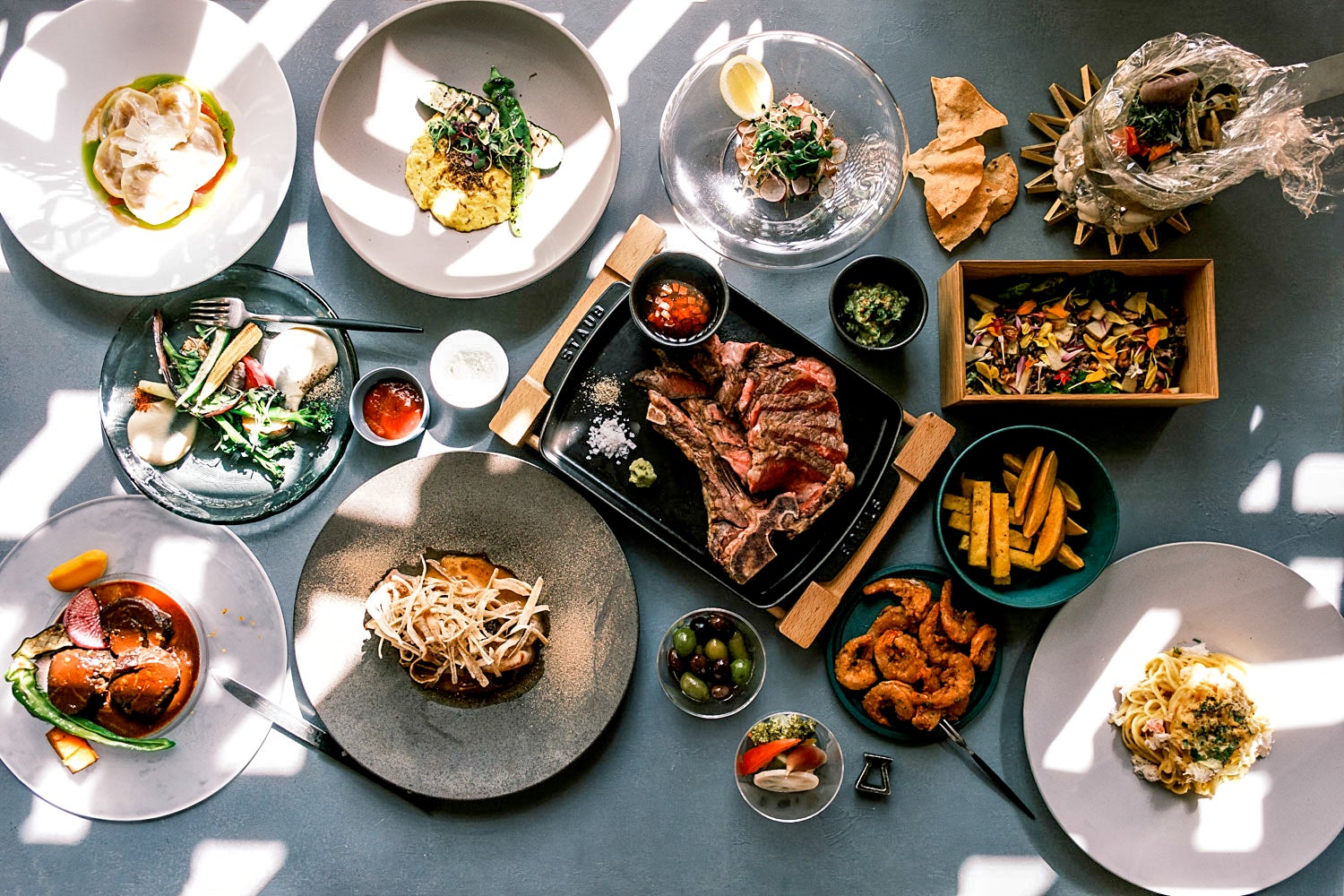 ウルトラフーズ株式会社が展開する冷凍ラーメン自動販売機【ウルトララーメン大集合】 新杉田店を神奈川県横浜市磯子区中原にオープン!