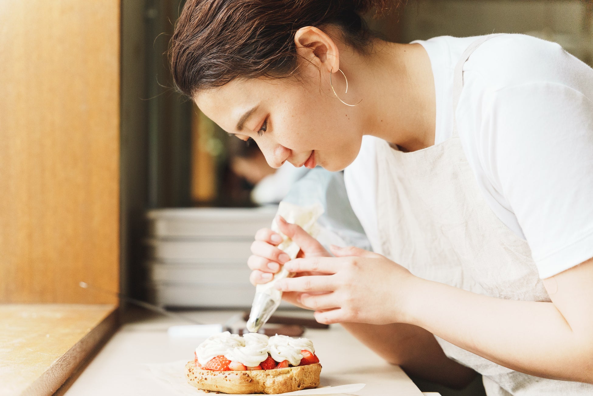 世界最高峰350時間かけ7%まで精米した最高級日本酒「NIIZAWA」と「NIIZAWA KIZASHI」。世界トップレベルのアーティストによるラベルデザインをまとい10月18日より発売開始 ！