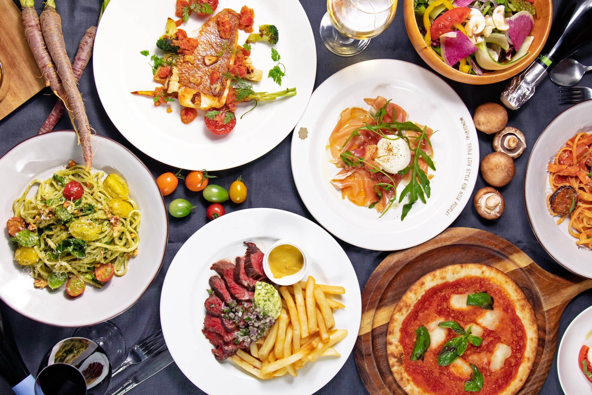 アニメ『チェンソーマン』クリスマスケーキが数量限定で登場！
デザイン全5種＆特典缶バッジ付き“公式ライセンス商品”