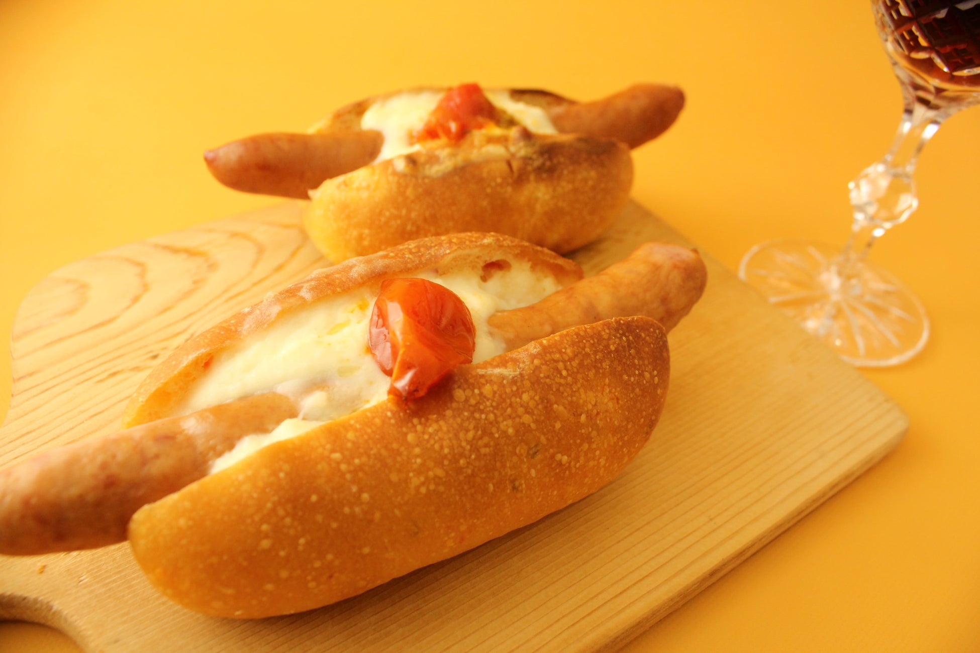 フランス・ブルターニュで愛された 3 代続く味と技ル ビアンにて 11/1（火）から「チーズフェア」を開催いたします。