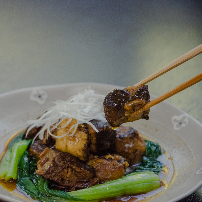 【名古屋】聖夜を彩る打ち上げ花火鑑賞やバイオリンの生演奏付き『イタリアン クリスマスディナー~STRINGS CHRISTMAS ADVENT~』販売