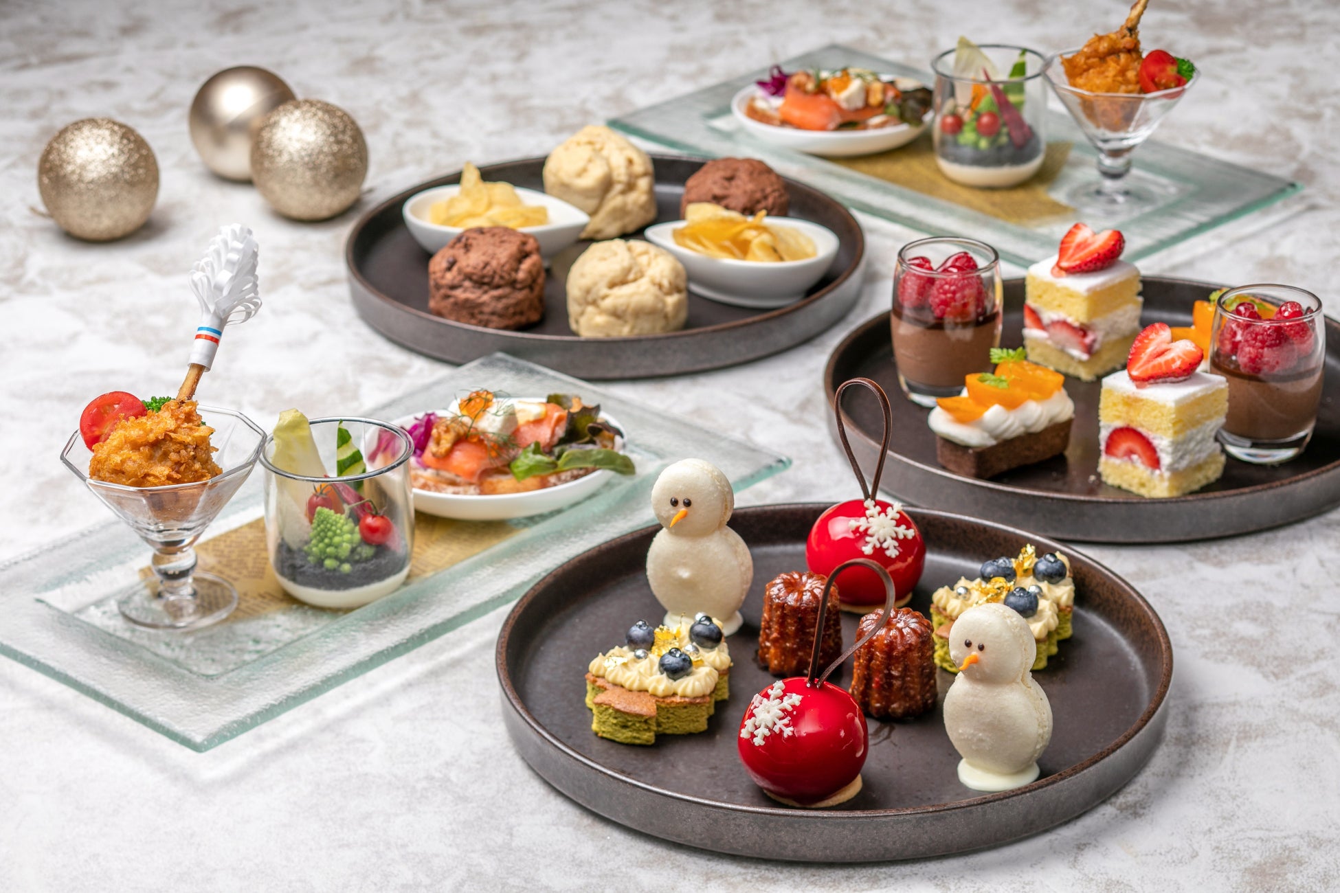 “いちごの王様”「博多あまおうⓇ」20周年！大人気スーパーショートケーキも衣替え「あまおうスイーツフェア2023」