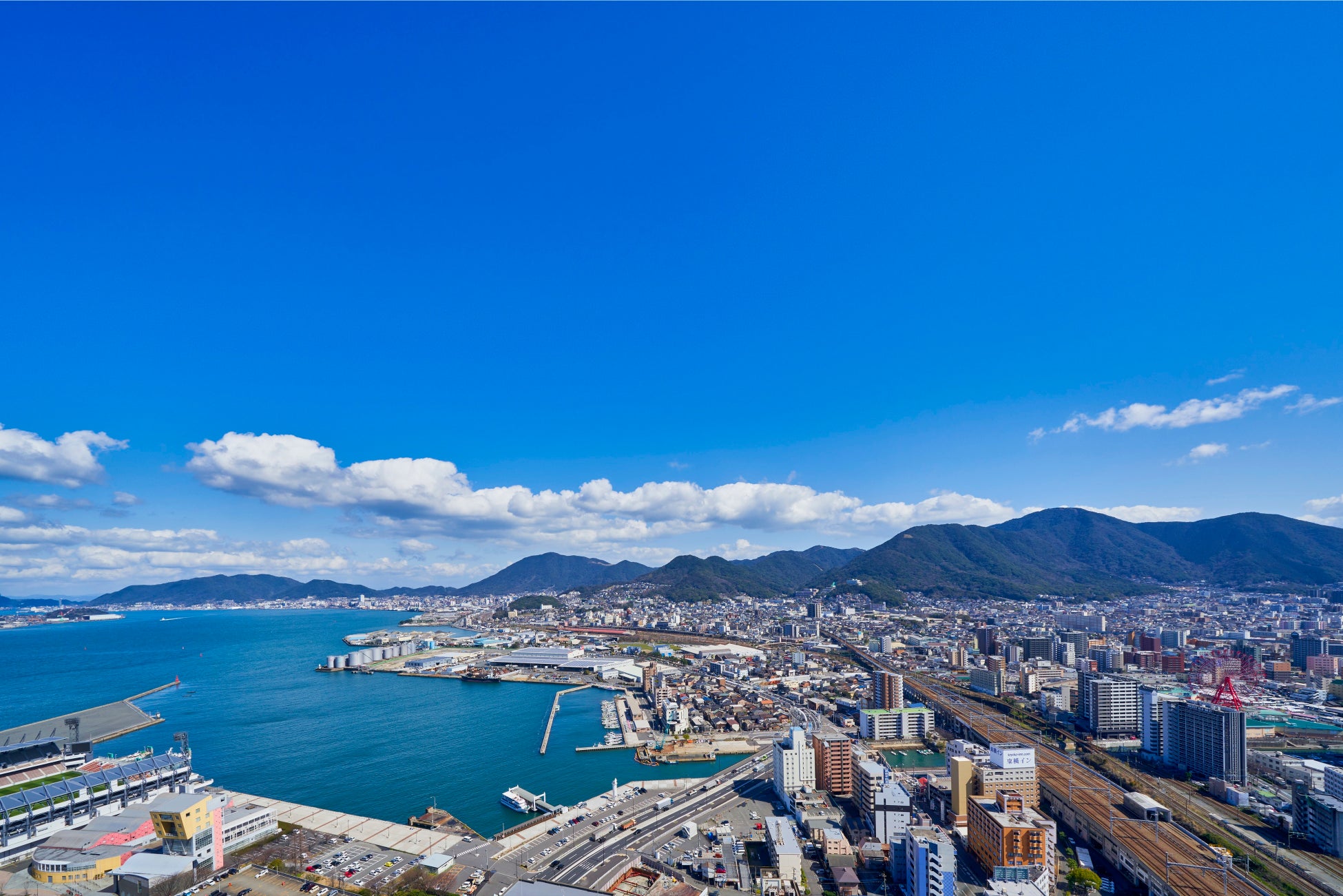 東京の人気飲食店8店舗で愛媛県産〈はだか麦〉を使った期間限定ヘルシーメニュー販売