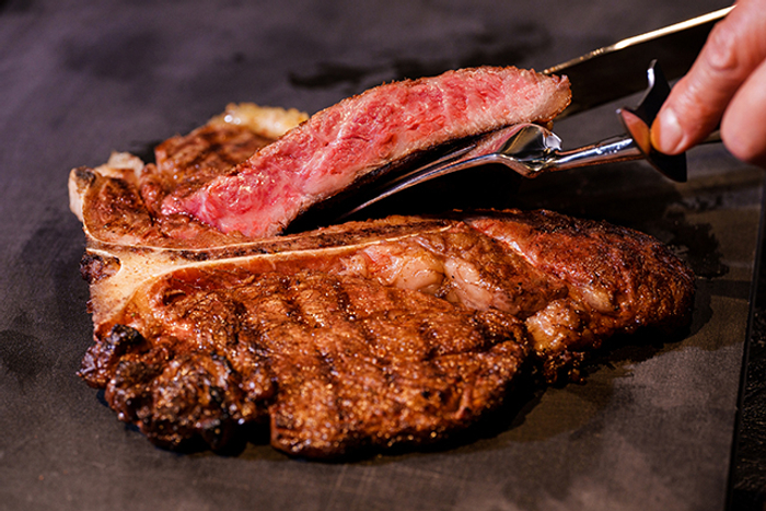 管理栄養士監修の国産食材にこだわった、
食のそよ風「国産プレミアム」が
南極地域観測隊(越冬隊)の食事に採用