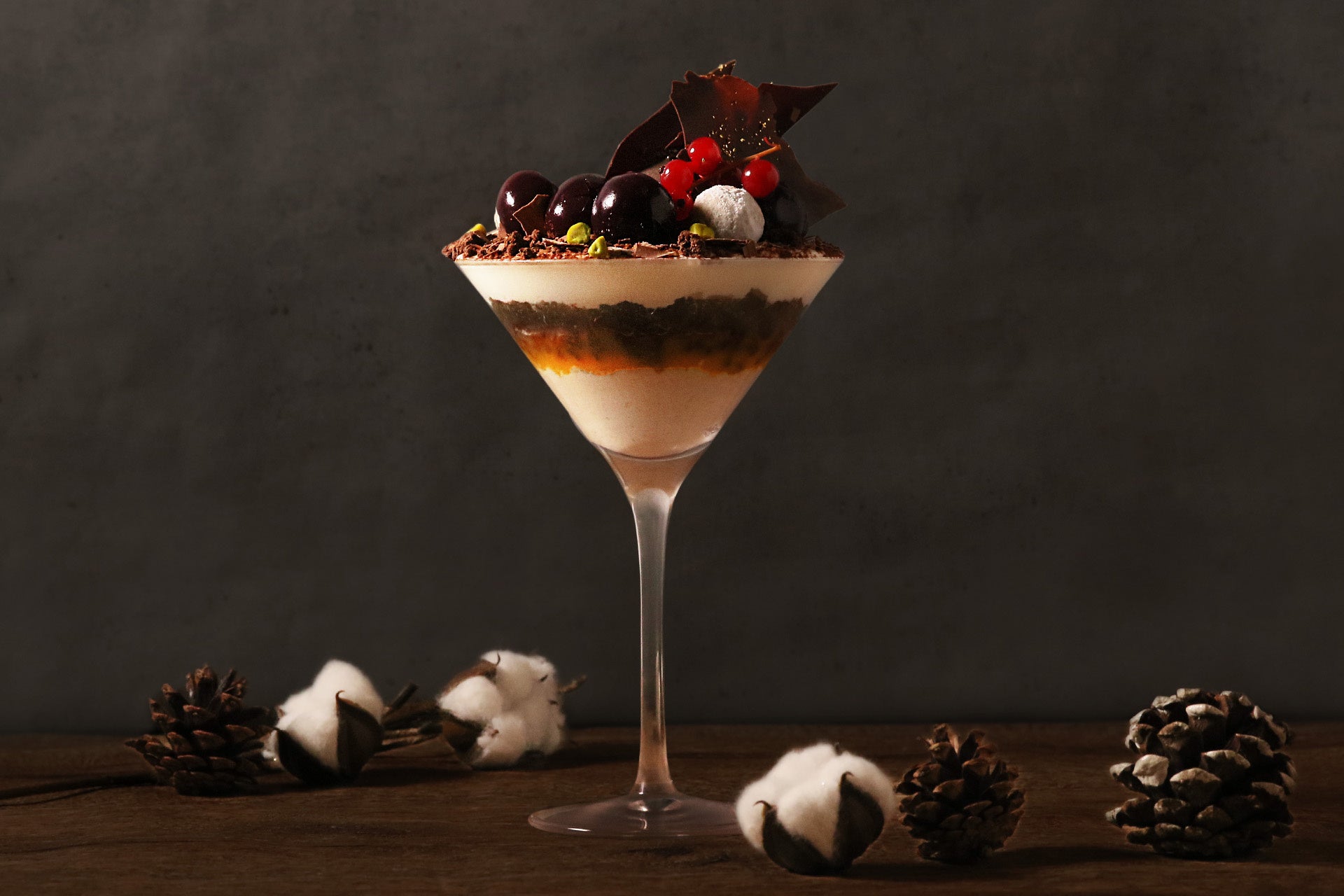 葉山「SCAPES THE SUITE」で2023年新春ブッフェ開催　鯛の塩釜開きなど新年を祝う限定メニューが集結