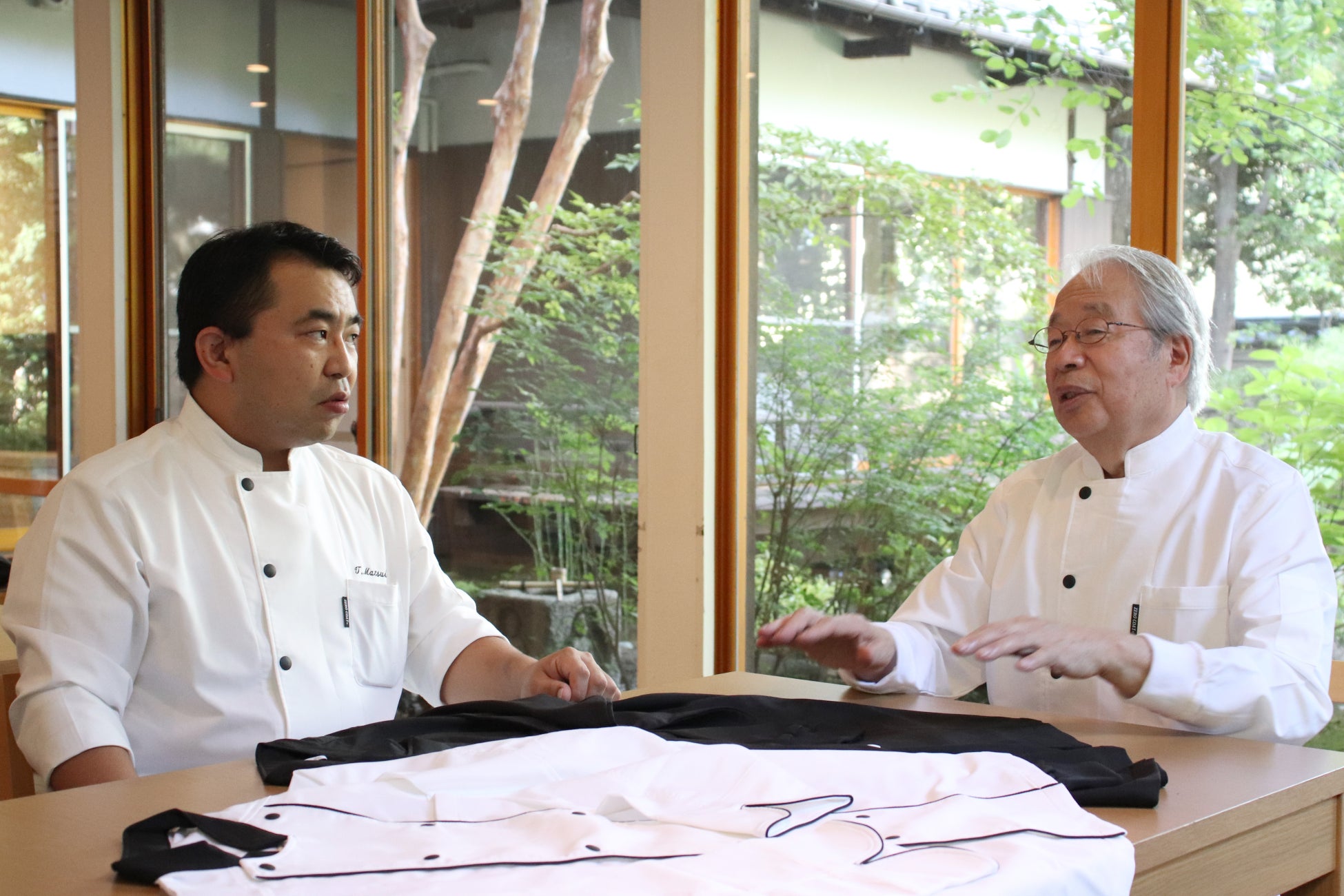 オリジナルスナック２週連続発売！！「ラッポキスナック」１２月１３日（火）「エックスフライドポテトみたいなポテトステック スパイシーバーベキュー味　BIGパック」１２月２０日（火）