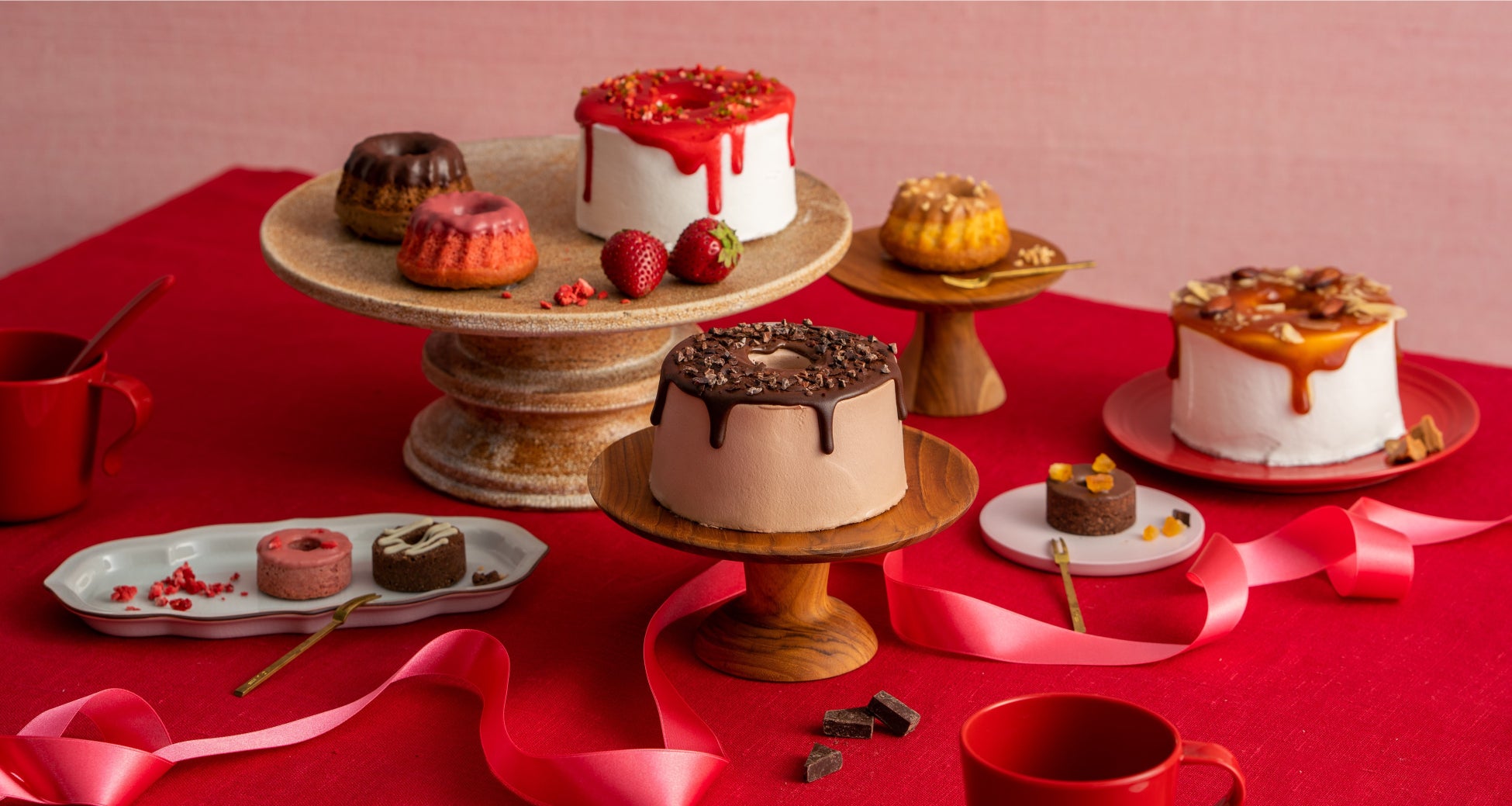 ウェスティンホテル仙台　チャーミングなハンドバック型チョコレートに新色が登場「バレンタインチョコレート2023」発売