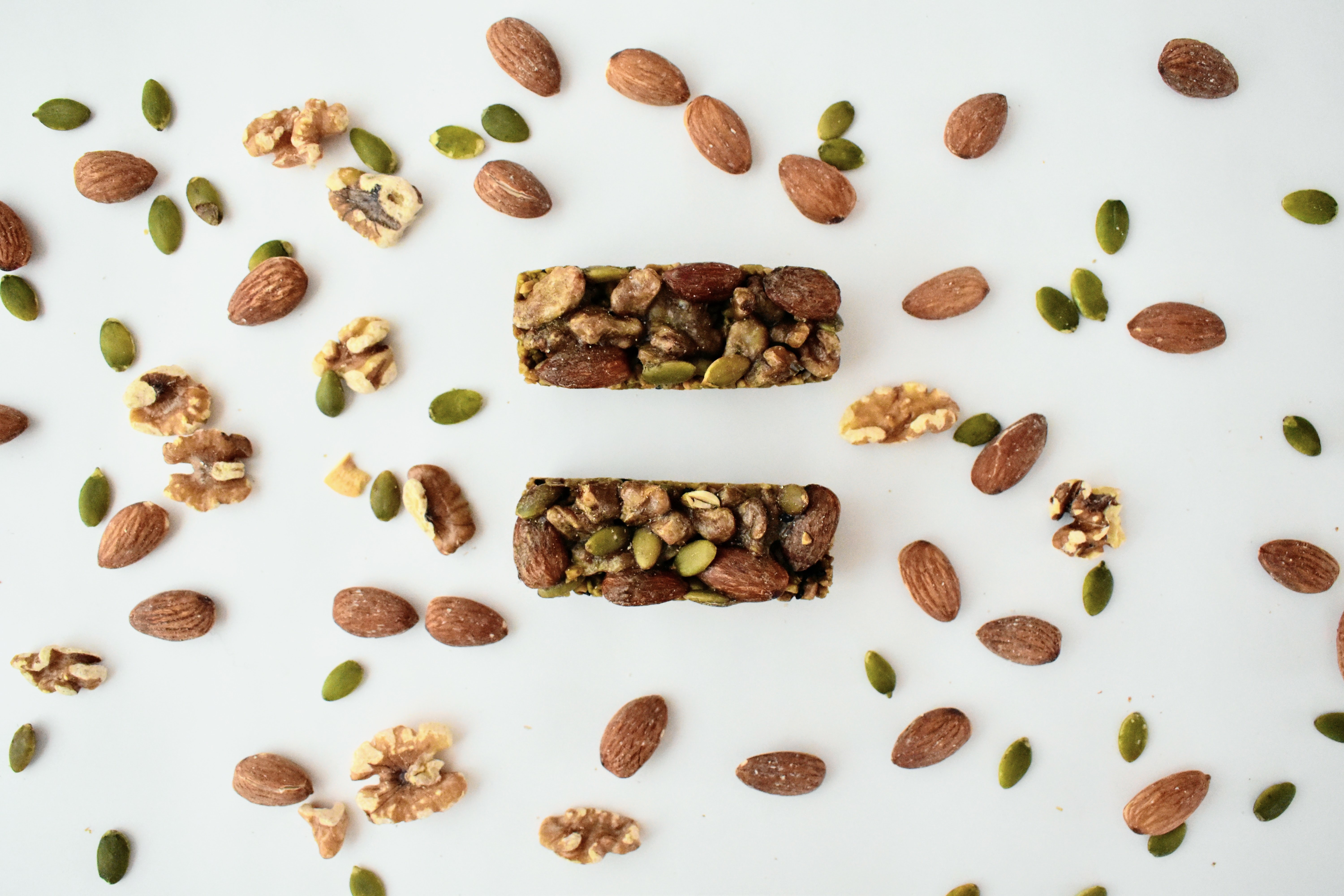 貴島明日香がMCのYouTubeチャンネル「ゆるふわたいむ」 今回の配信は、日本酒を飲みながら2022年の振り返り!