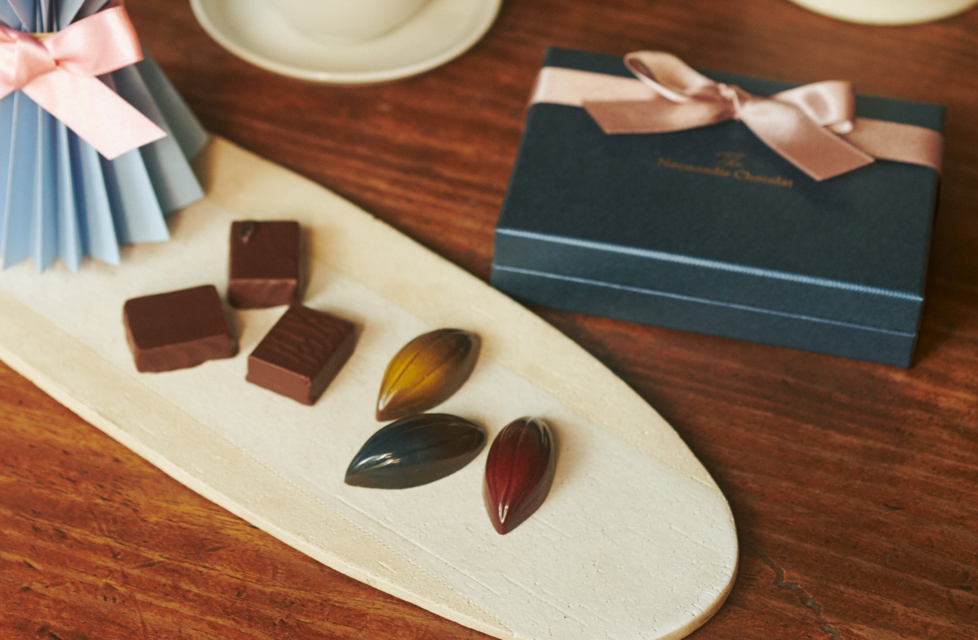 タテ型　飲み干す一杯　函館　塩ラーメン／新潟長岡　生姜醤油ラーメン／和歌山　こってり中華そば　新発売