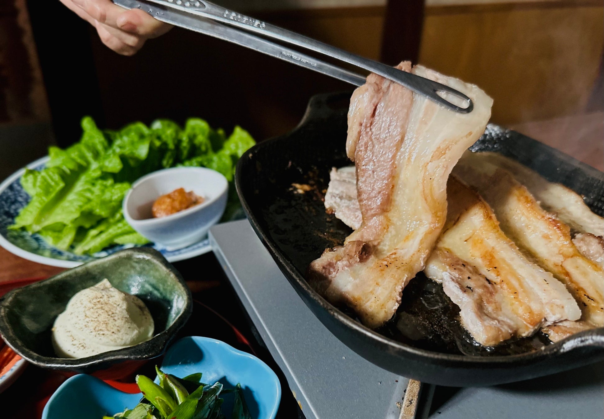 大山で大人気の韓国食堂「ケグリ」と「もつ吉」がコラボレーション！韓国もつ鍋・京風サムギョプサルなどのコラボメニューを、2023年2月6日(月)より期間限定でスタート！