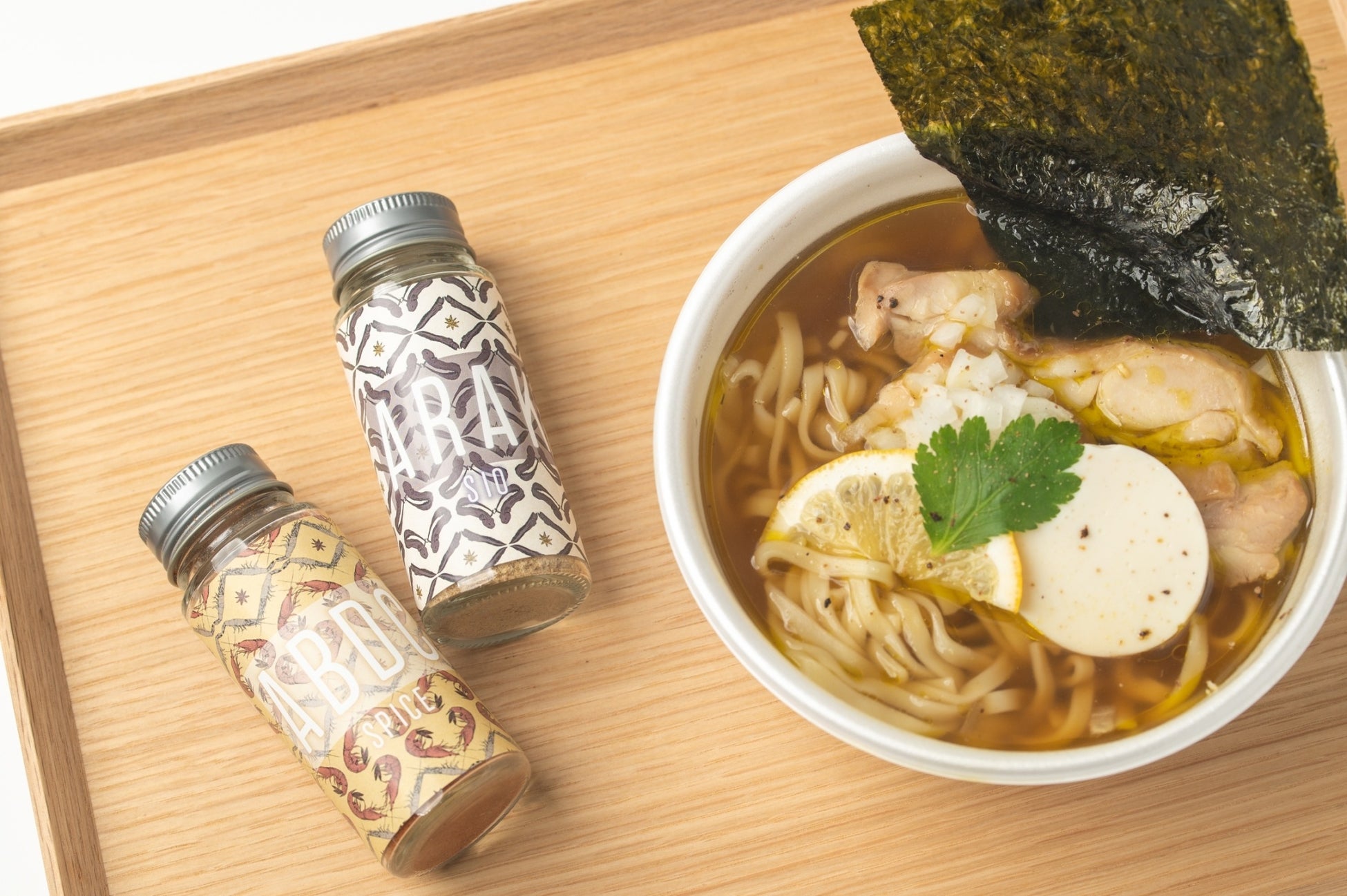 バレンタインのトレンドは「高級チョコ」へ変化？検索データレポートを公開