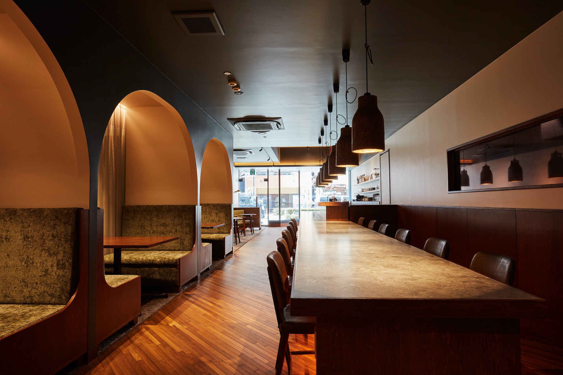 【ロイズ】2月後半催事出店情報。人気の生チョコレートなど定番商品のほか、数量限定商品も販売します。