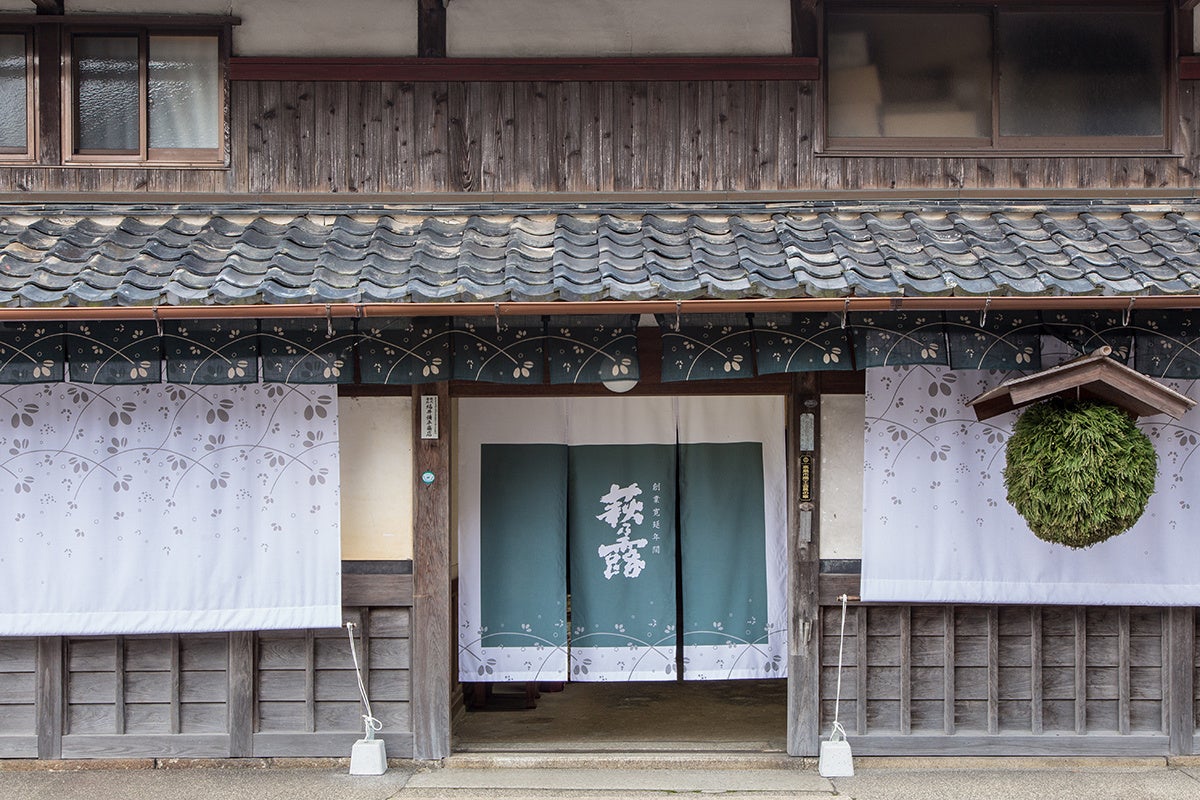 270年以上の伝統を誇る滋賀県の蔵元とコラボレーション「萩乃露」蔵元と共に楽しむメーカーズディナー