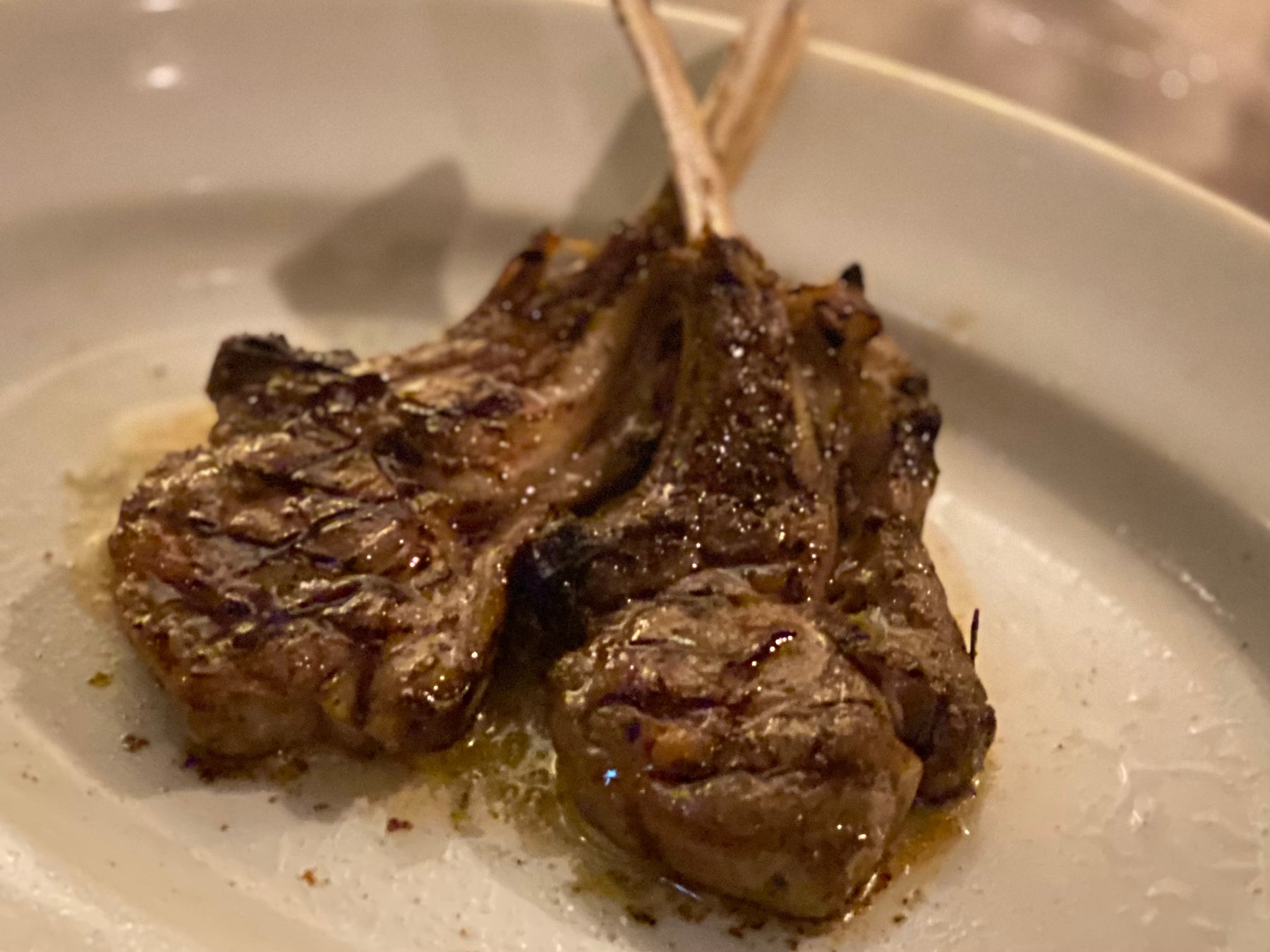 A5黒毛和牛＆寿司食べ放題の人気店から、３月フェアのご案内！