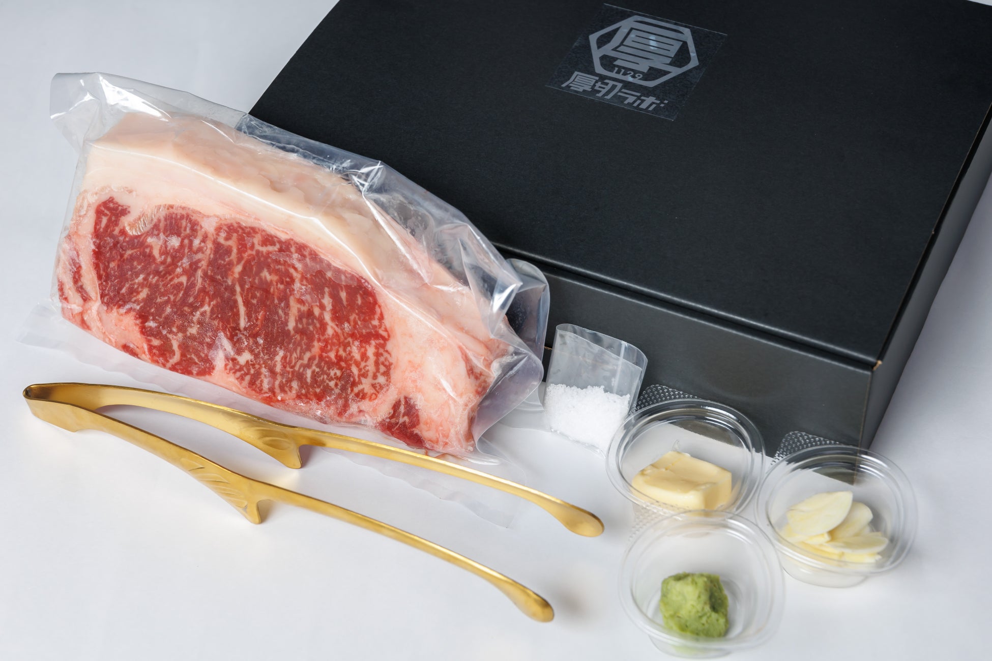 「ハイソフト」が2年半ぶりに封入カードを刷新 　懐かしい商品をデザイン「森永おかしレトロカード」登場