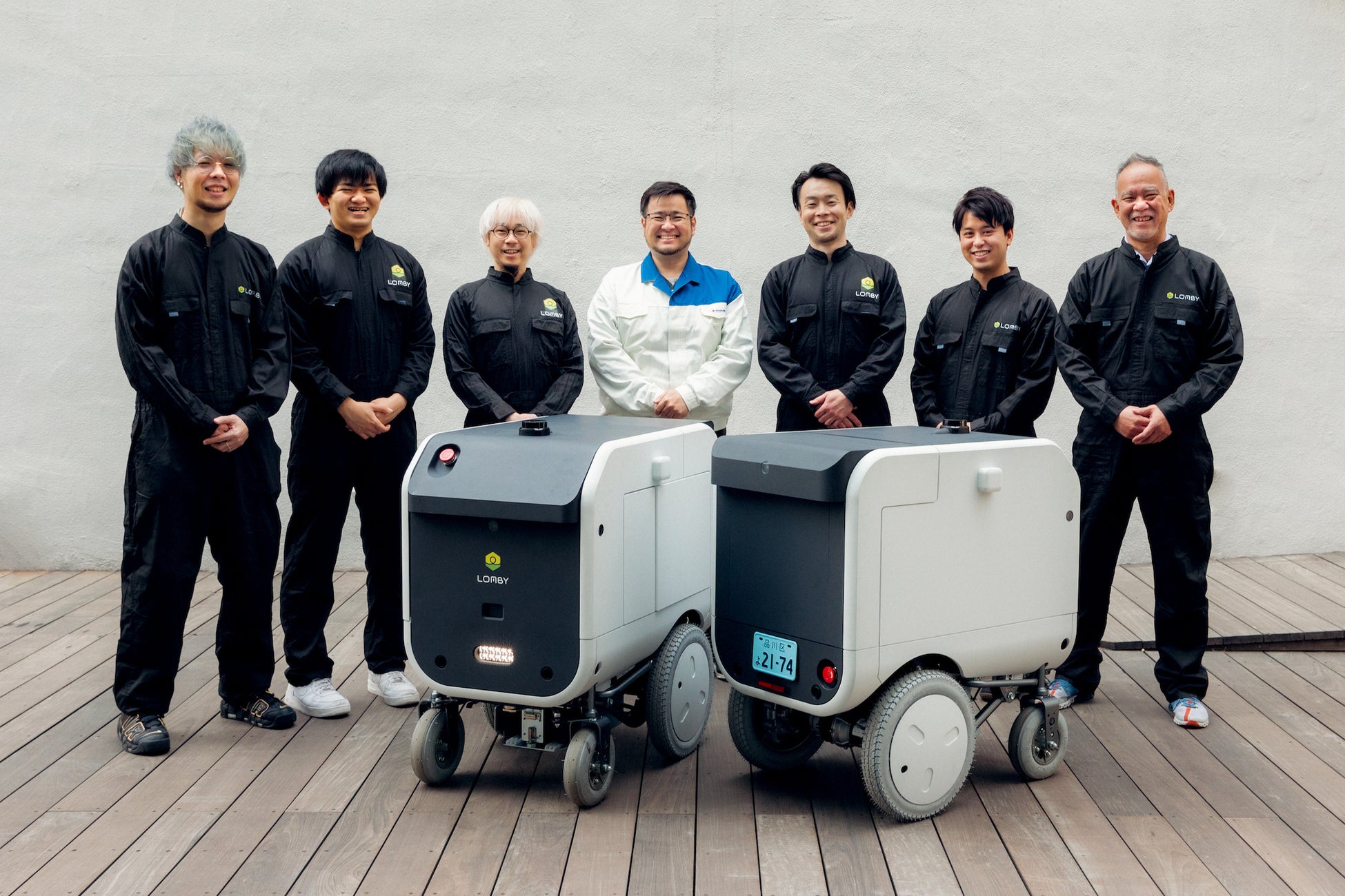 LOMBYとスズキ、公道走行向け自動配送ロボットの共同開発契約を締結