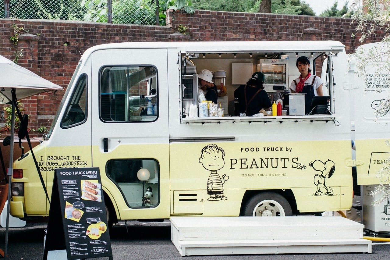 双日とロイヤルホールディングスによるカフェ運営会社設立