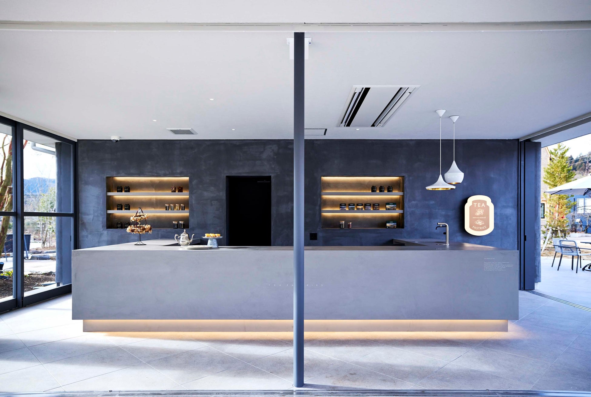 年間100,000個突破した半熟バスクチーズケーキが
大人気の「熱海ミルチーズ」　
春の新作「のめるバスク」が3月18日から新登場