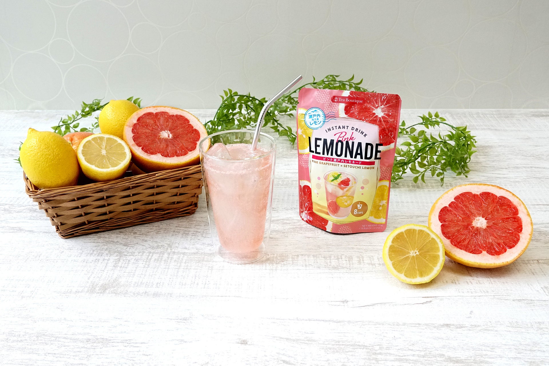 『SKINCARE LOUNGE BY ORBIS』とファッションモデル『Kelly』とコラボレーション！    『Kelly』監修 “アセロラ×プロテイン”スムージーを期間限定販売