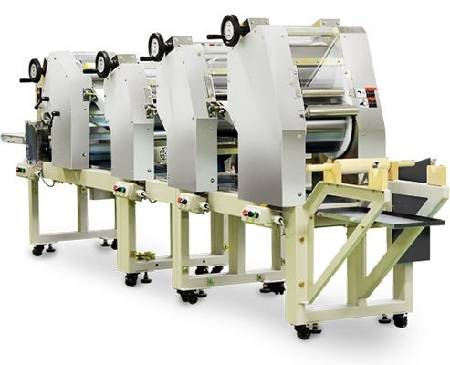 瀬戸内産レモン果汁を使用した「The 瀬戸内レモネード」２０２３年３月２７日より全国で新発売