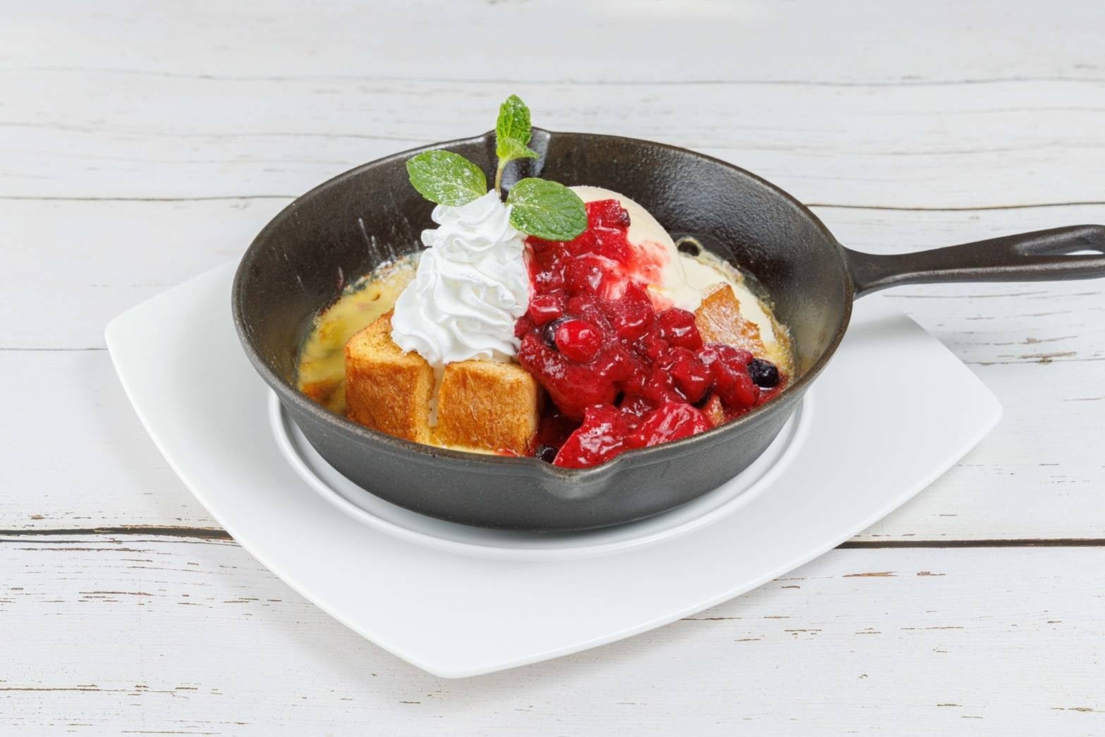 〈N.Y.C.SAND〉より羽田空港売店限定！華やかな香りと深いルビー色の「N.Y.ワインキャラメルサンド」新発売！