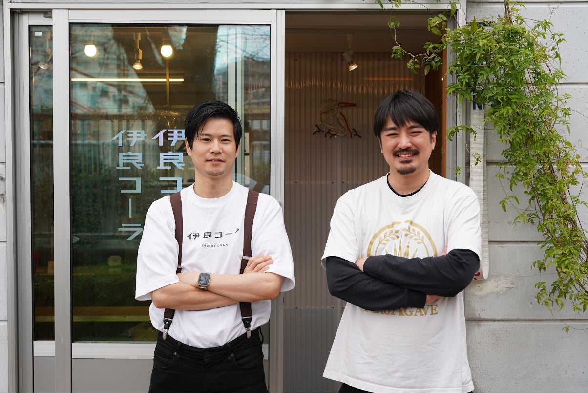 【すき家】～炭火の香りと、とろけるやわらかさ～「炭火とろとろポークカレー」新登場！