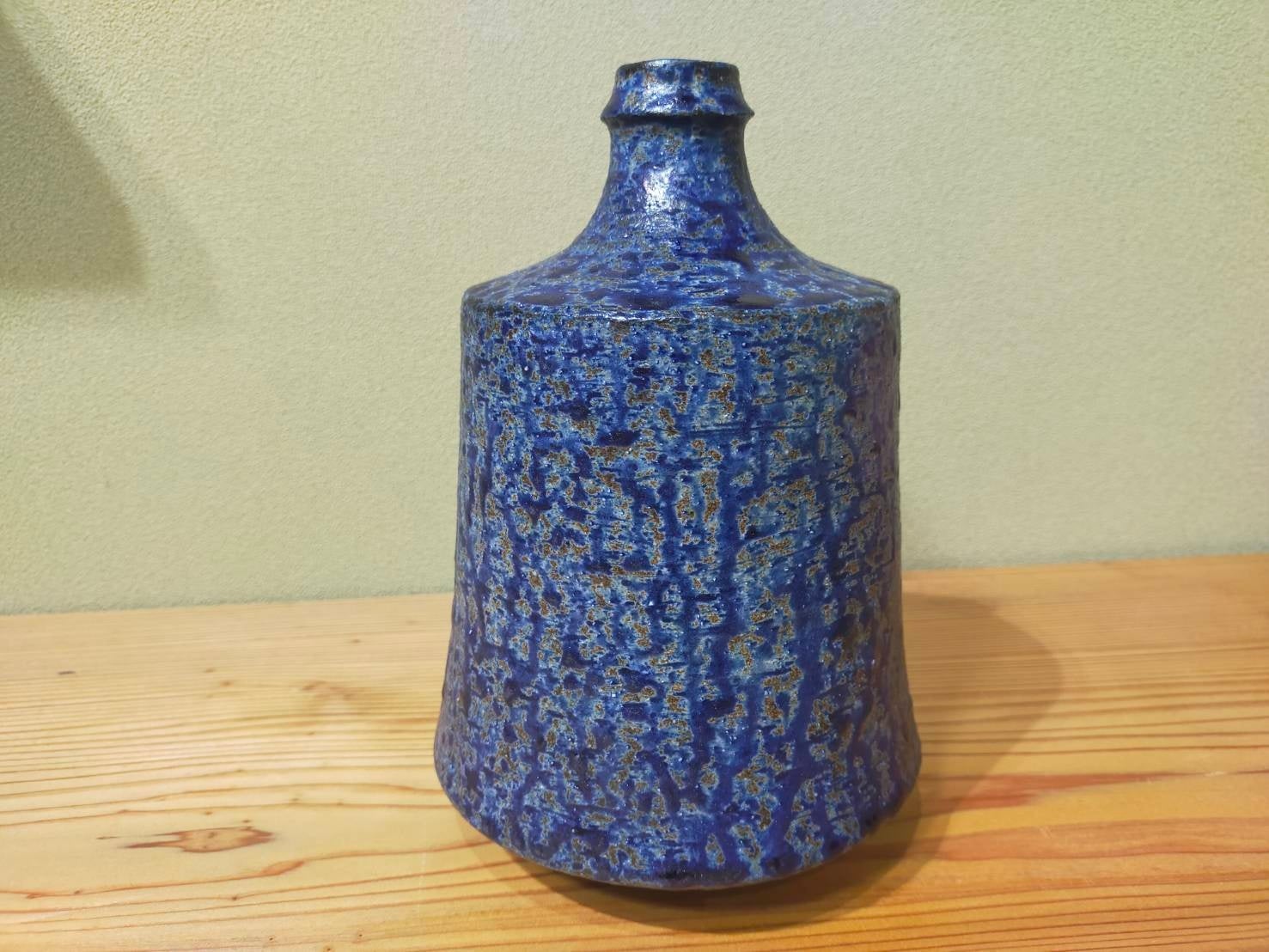 雪平莉左さんがMCのYouTubeチャンネル「ゆるふわたいむ」今回の配信は、新潟県の五十公野公園でピクニック!視聴者プレゼントを懸けた「なわとび」にもチャレンジ!