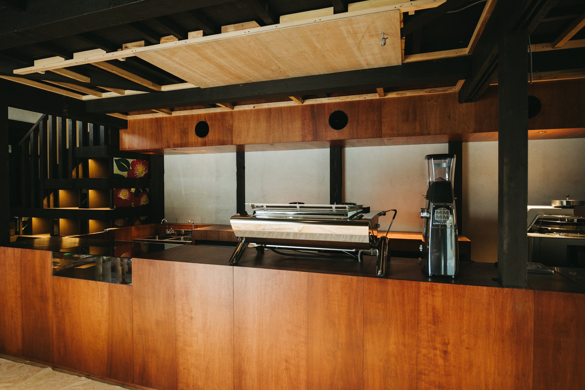 「おかえりなさい」を直接伝えたい 育児休業から復帰のママ・パパ社員を歓迎する”復職式”を実施(4/28)