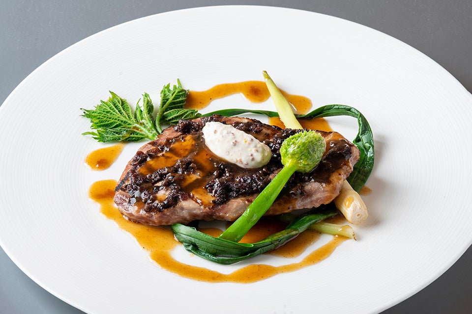 『焼肉の和民』タレ代わりのフォンデュ用チーズソースの「お肉」だけにとどまらない楽しみ方も発見できる⁉「チーズに溺れる焼肉食べホ」プラン販売期間延長‼