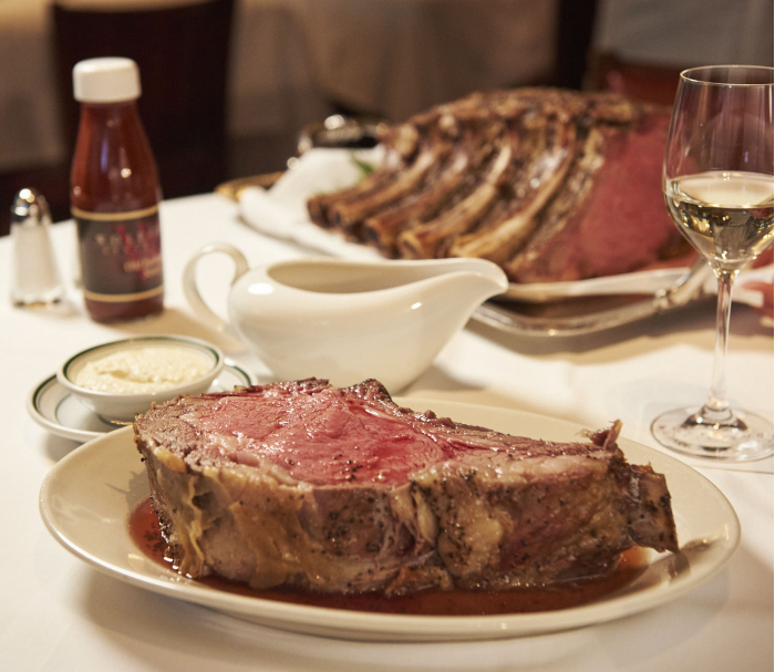 季節の果物大集合「フルーツフェア」6月7日より開催！オレンジや桃を使った爽やかでフルーティーなパンやデザートを発売