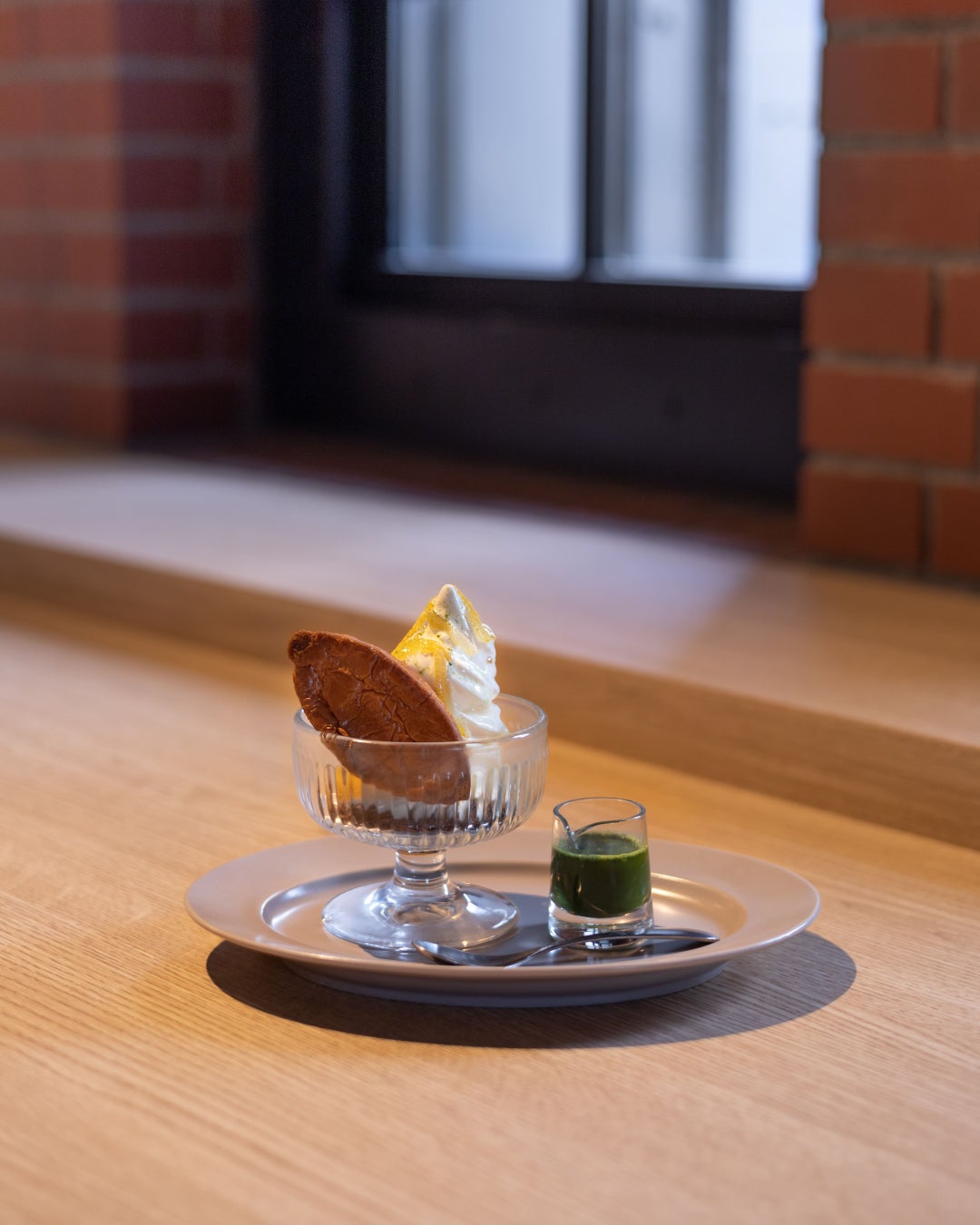 【ロイズ】期間限定“アイスクリーム[マンゴー]”入りの新商品“ロイズ アイスクリーム バラエティセット夏[12個入]”が6月1日に発売！