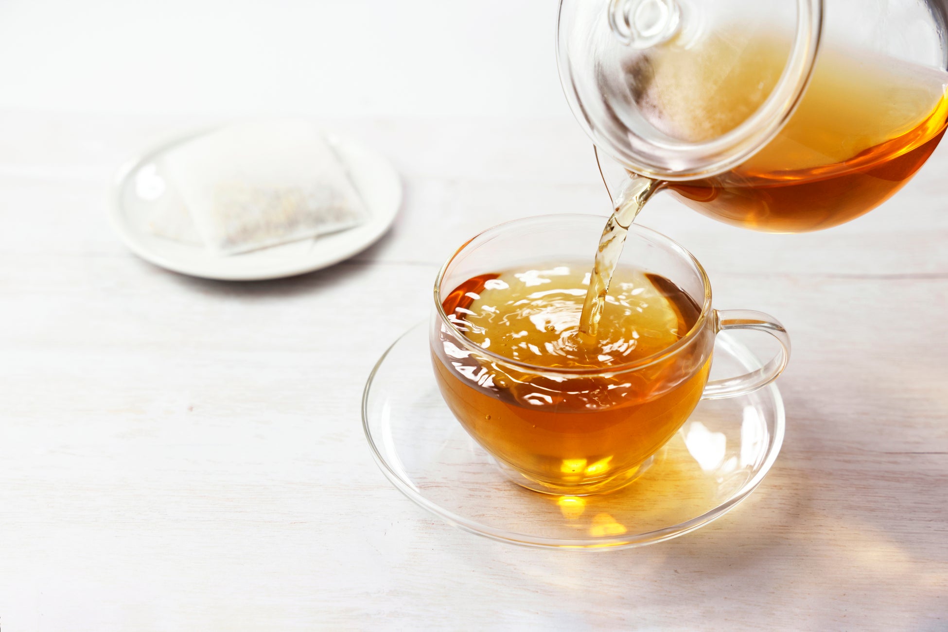 昭和歌謡に魅せられたZ世代の大学生が当時の楽曲や様子についてナビゲート！「昭和歌謡ガイド」が案内する世界に浸りながら昭和歌謡酒場を楽しもう！