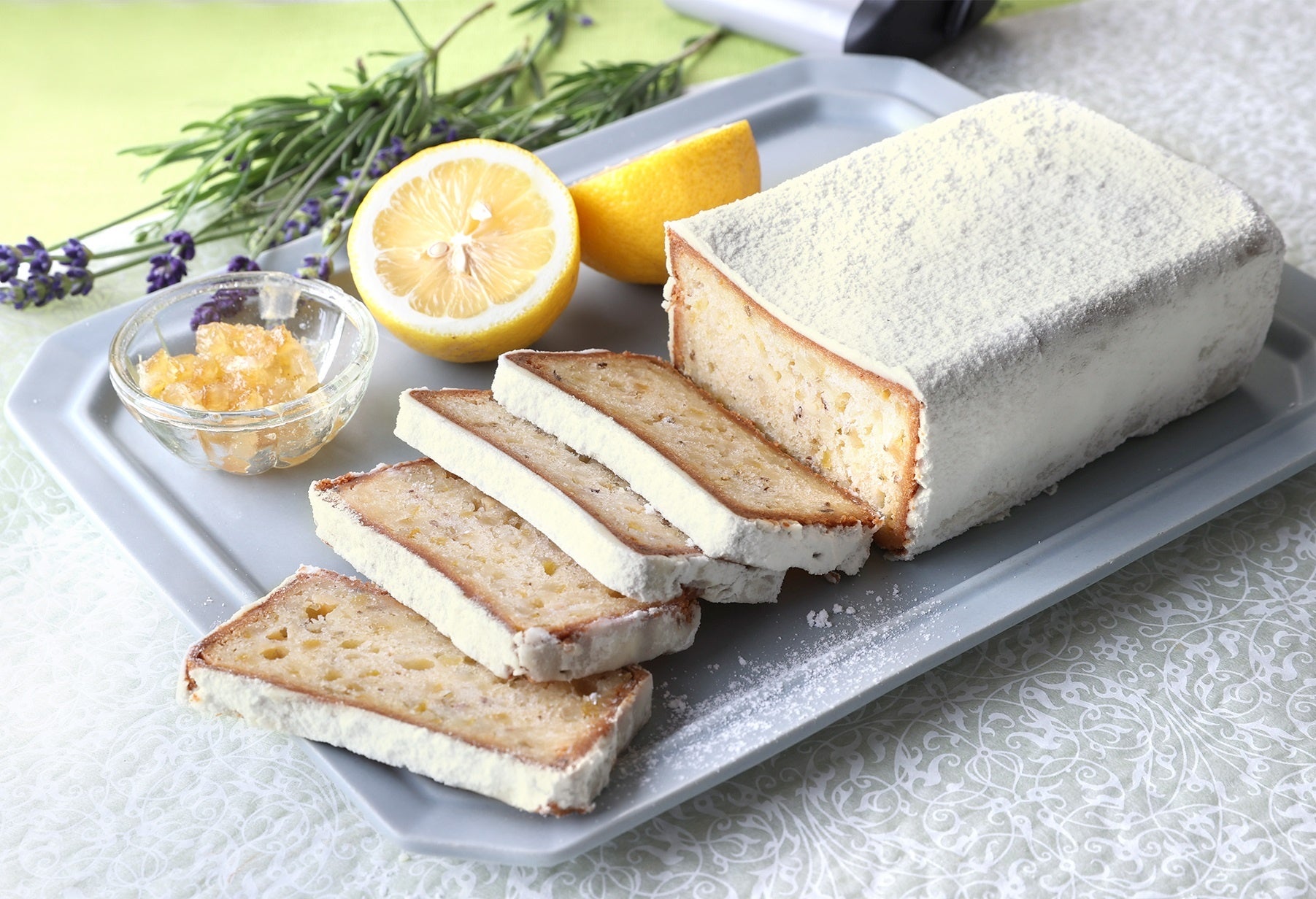 暑い夏のお酒のおつまみにもピッタリ！ 『さやえんどう ガーリック味』