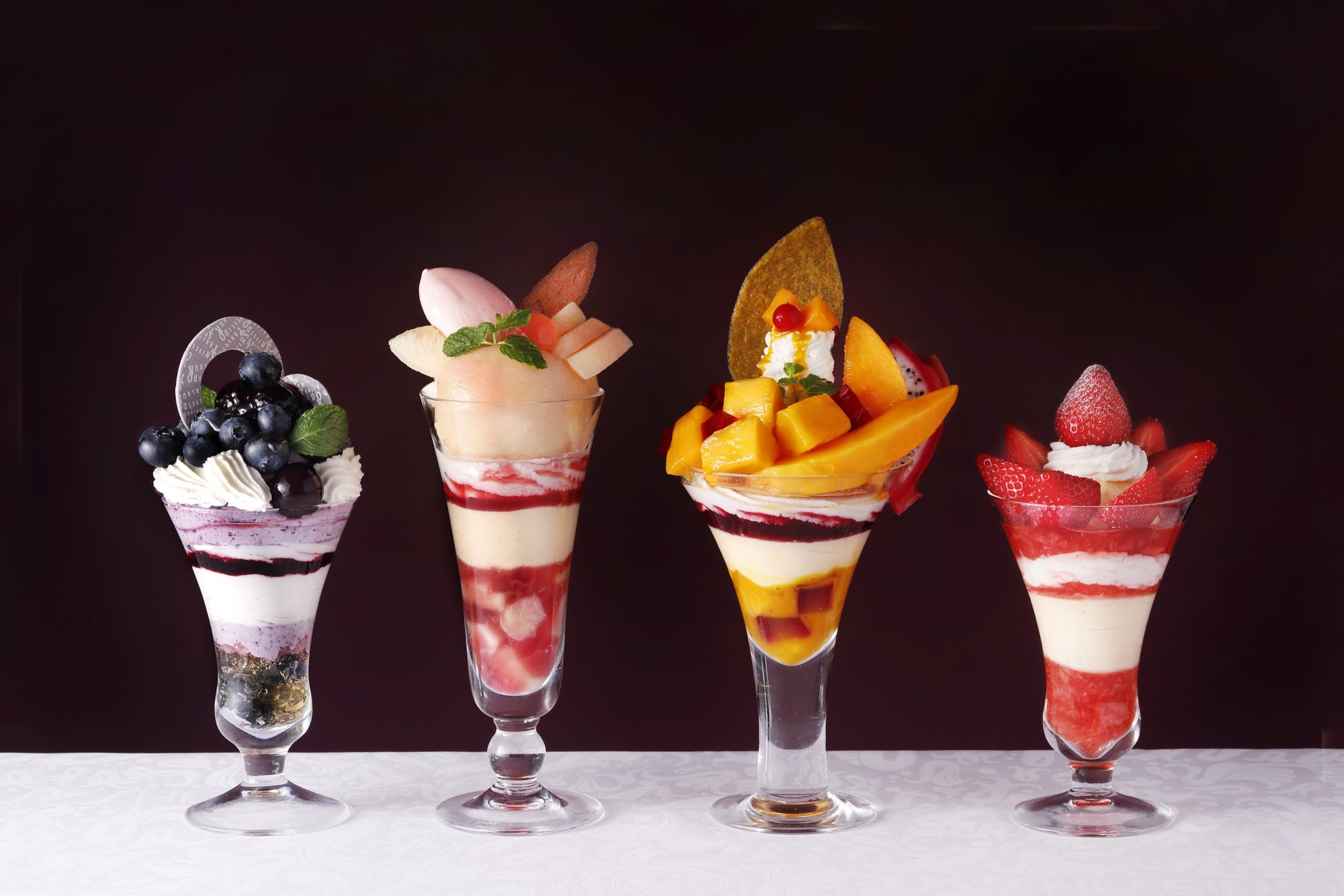 【リーガロイヤルホテル広島】女性マネジャー3名が考案。レストランホッピングする“プチハレ”美食体験! 平日限定『ごほうびランチ&絶景スイーツ』を販売開始