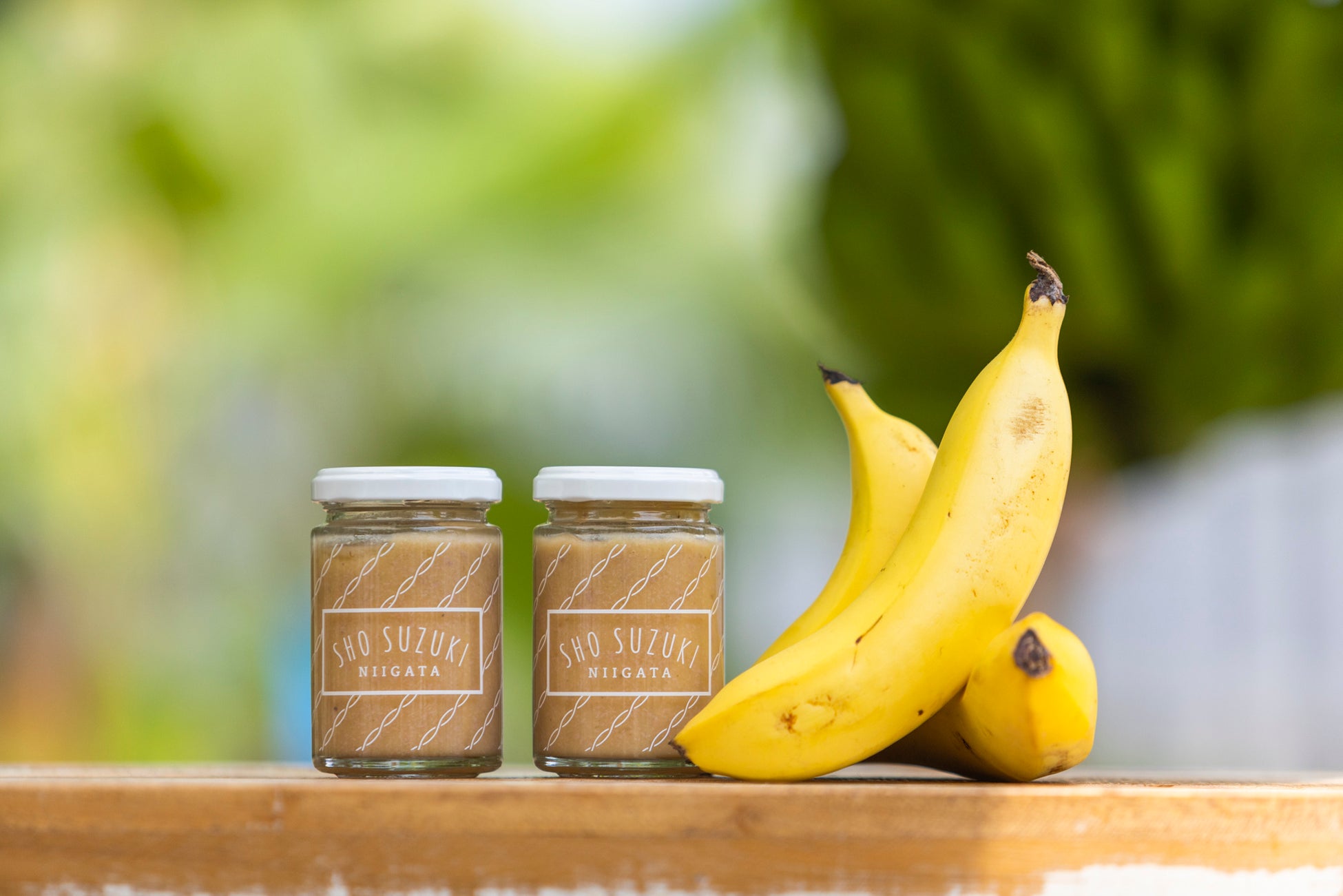 新潟県柏崎市生まれのプレミアムバナナで作る、環境に配慮したサスティナブルなフルーツソース「SHO SUZUKI NIIGATA 雪国完熟バナナミルクの素」