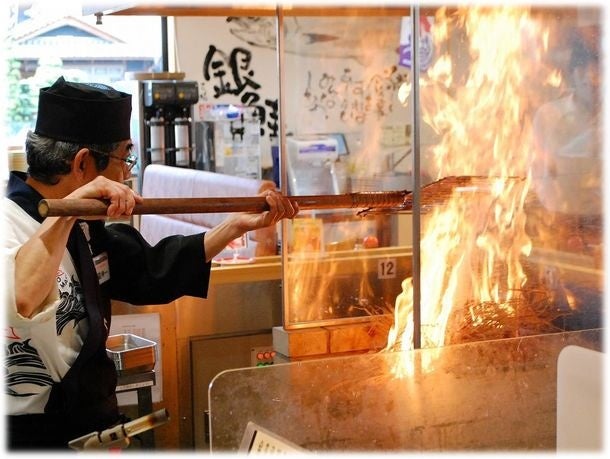 藁焼きショーやまぐろ解体ショーが人気のご当地回転寿司「魚魚丸」が静岡県浜松市に7月14日(金)オープン！