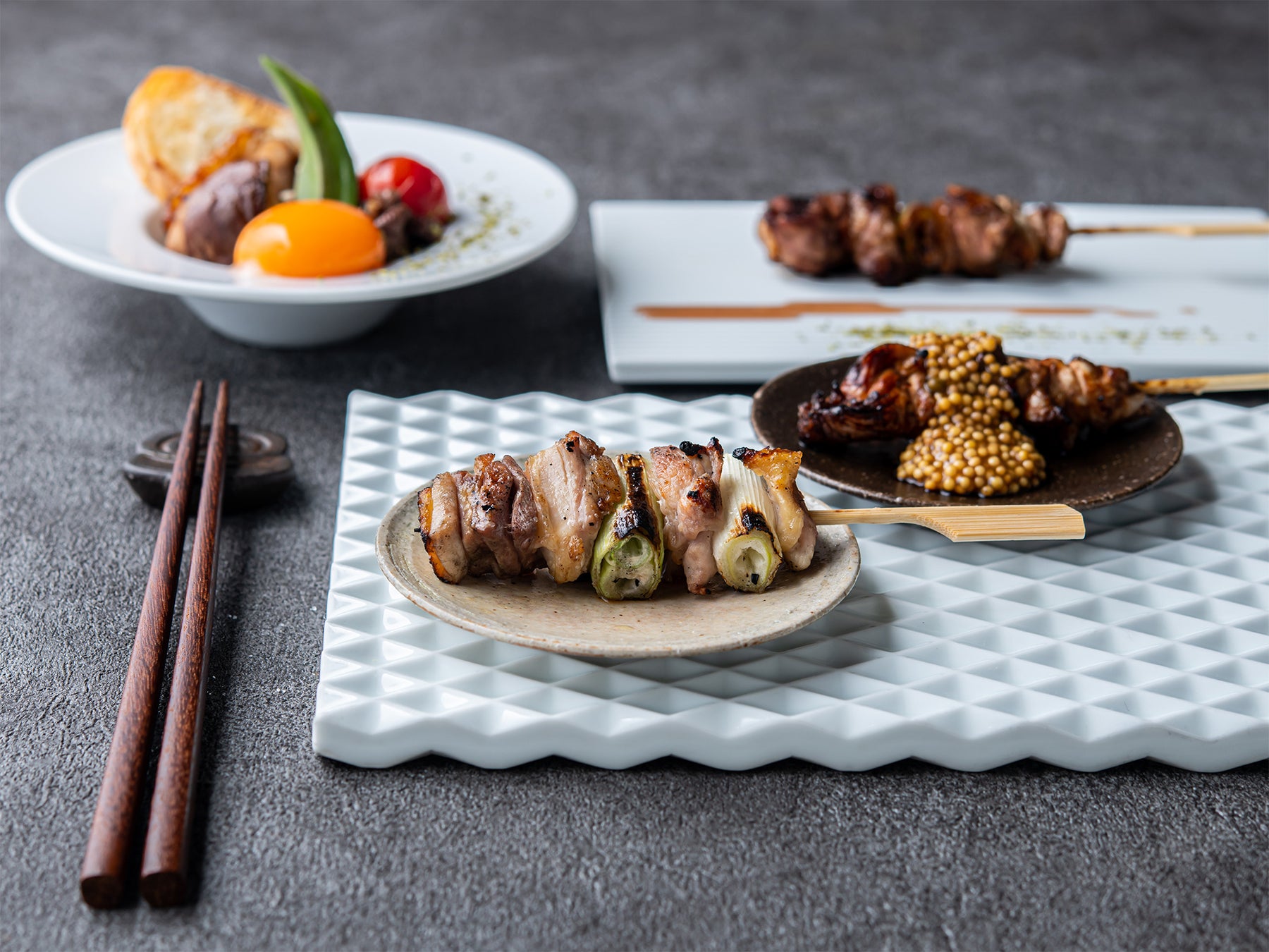 小倉百人一首を題材とした、贈り贈られて喜ばれる京都のおせんべい処「長岡京 小倉山荘」7月12日、愛知県長久手市にオープン!