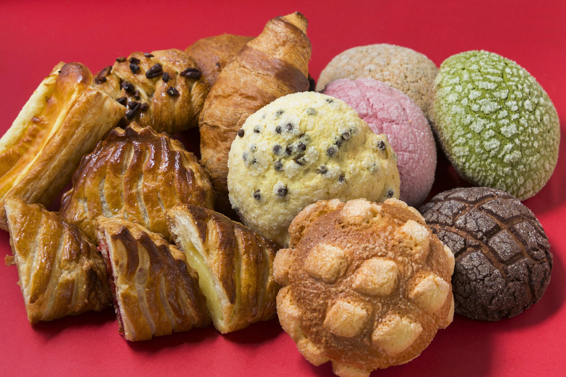 【東京のトレンドグルメといえば”シカゴピザ”】溢れるチーズで話題沸騰中！夏休みは新宿のMeat & Cheese Ark2ndへ