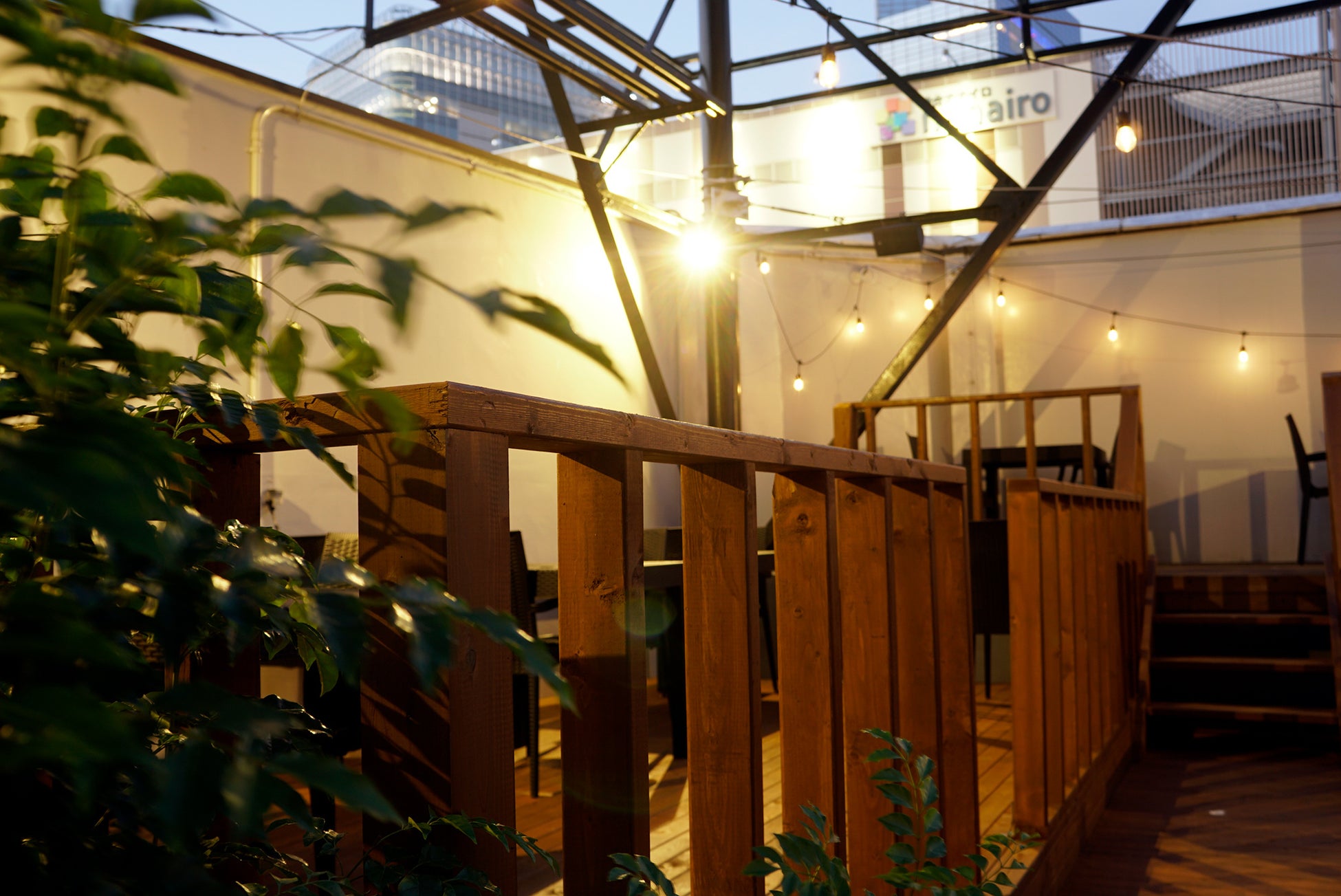 沖縄初上陸!ぷるぷるのフィリピンスイーツ【タホ】が食べられるスイーツカフェ「SUN SUN」が、那覇市国際通り裏のパラダイス通りにオープンしました!