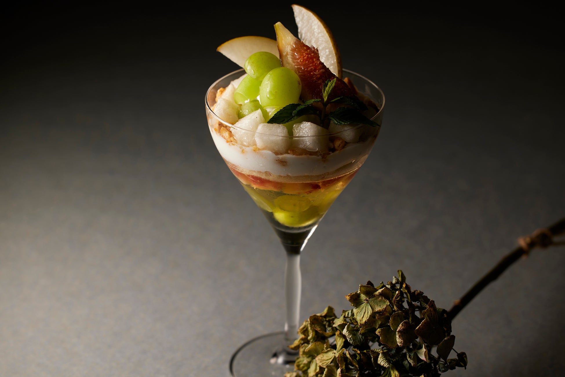 『ラーメンWalker2024』創刊15周年特大号発売！お得な記念企画＆全国の殿堂店総覧特集を収録