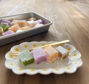 タリーズの秋はＯＩＭＯ！ひと足早い秋の訪れを感じるビバレッジ「ほっこりＯＩＭＯラテ」「&TEA ＯＩＭＯティーシェイク」を８月３０日（水）より発売